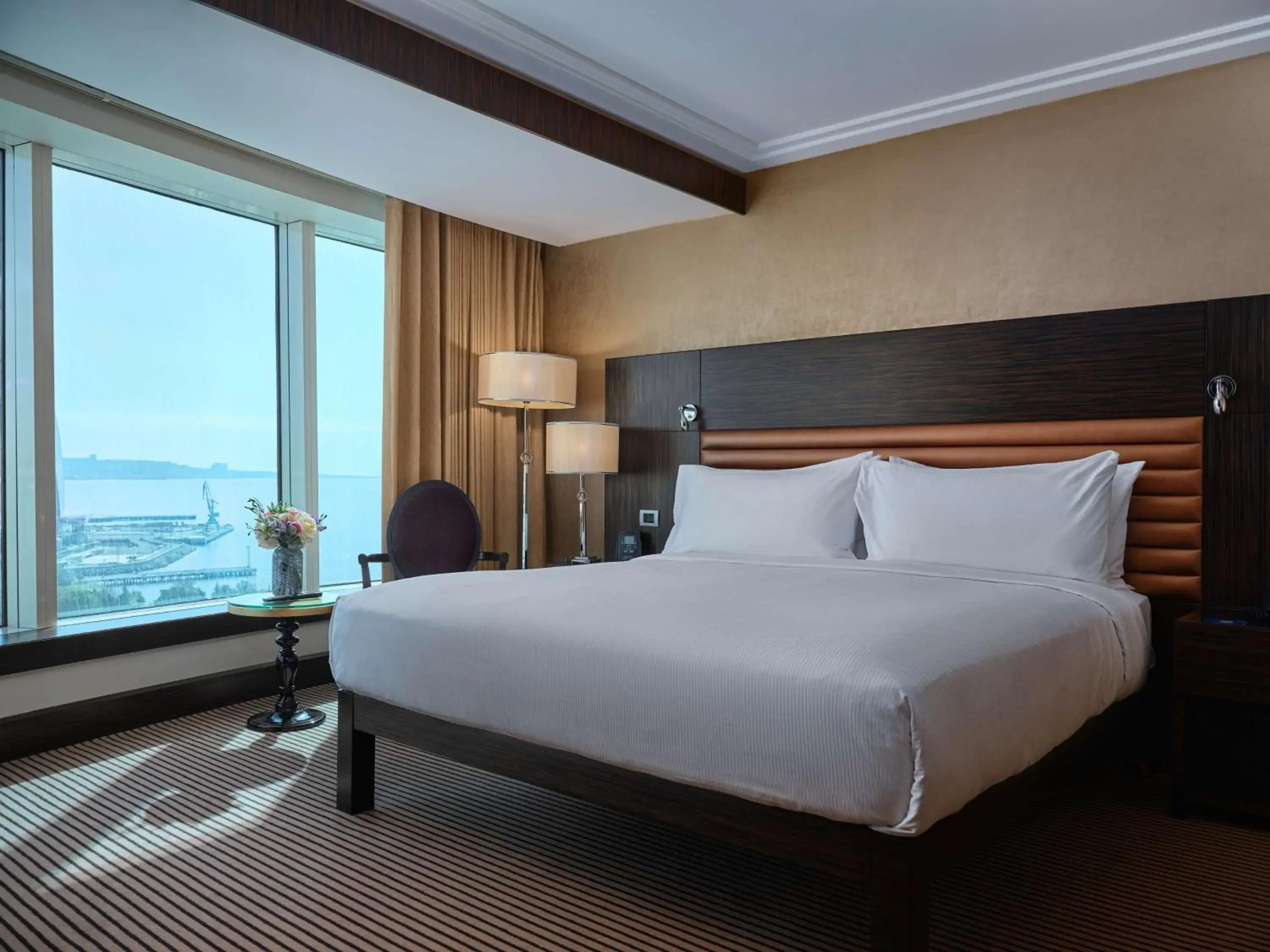 Bed in Hilton Baku Bed in Hilton Baku
