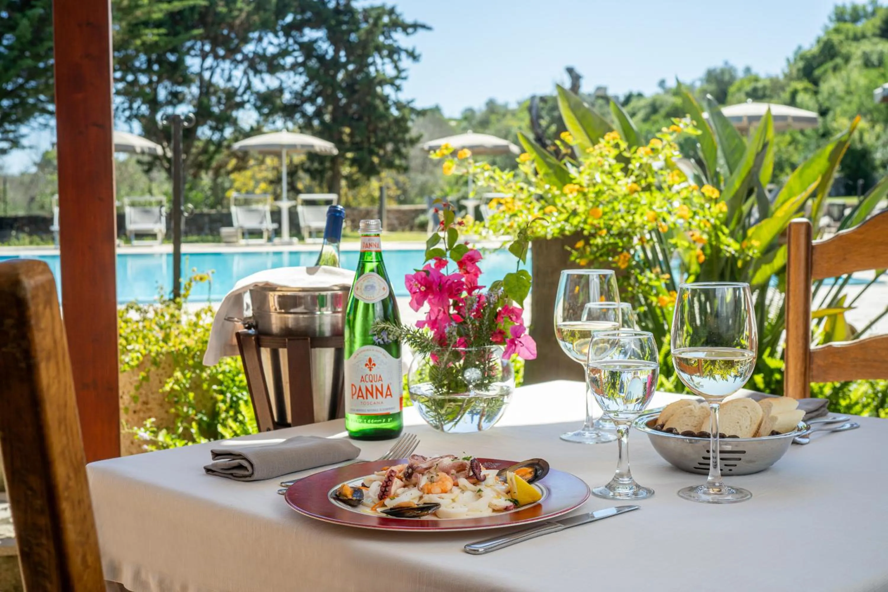 Restaurant/places to eat in Hotel Masseria Le Pajare