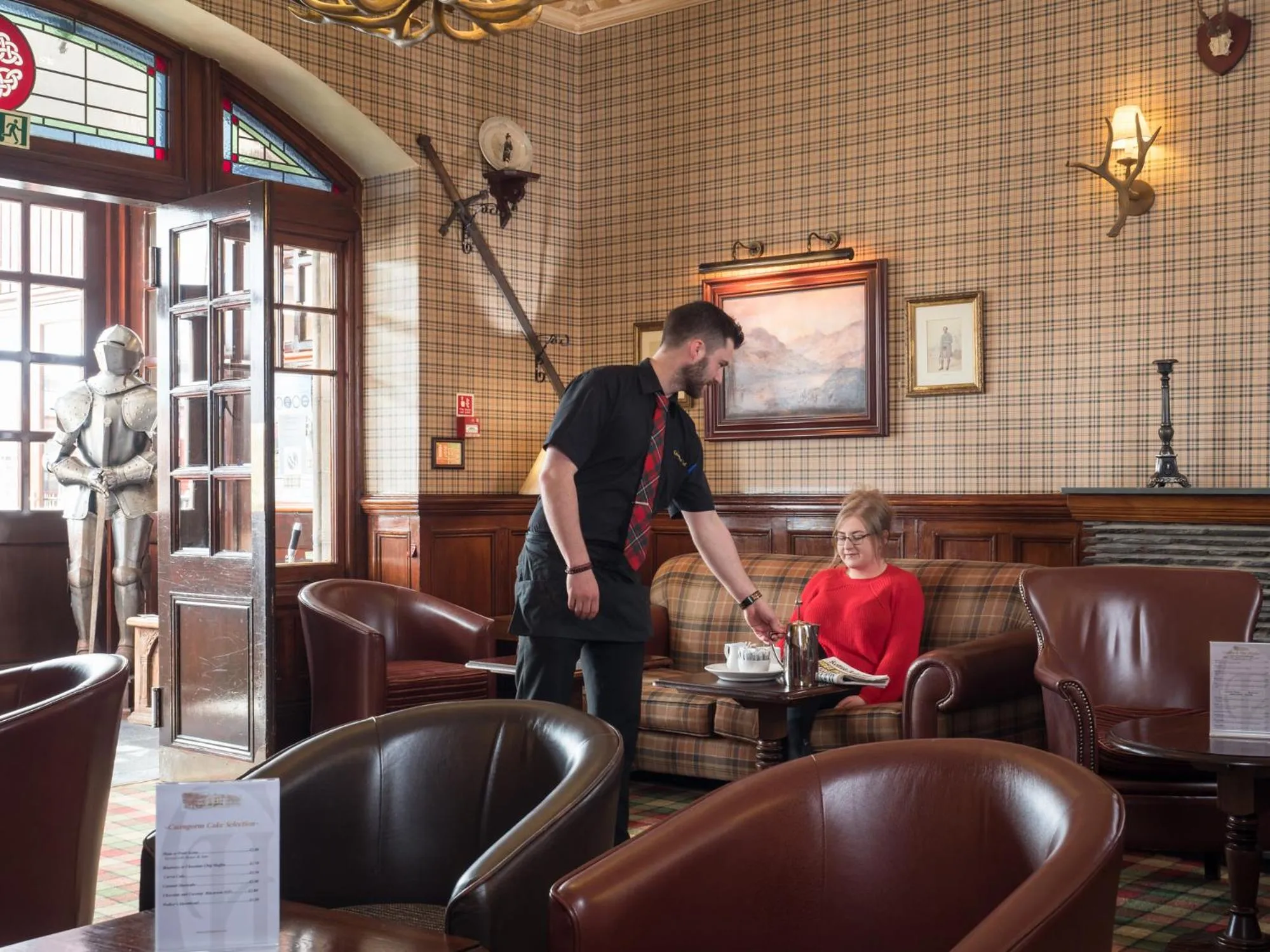 Lounge or bar in Cairngorm Hotel
