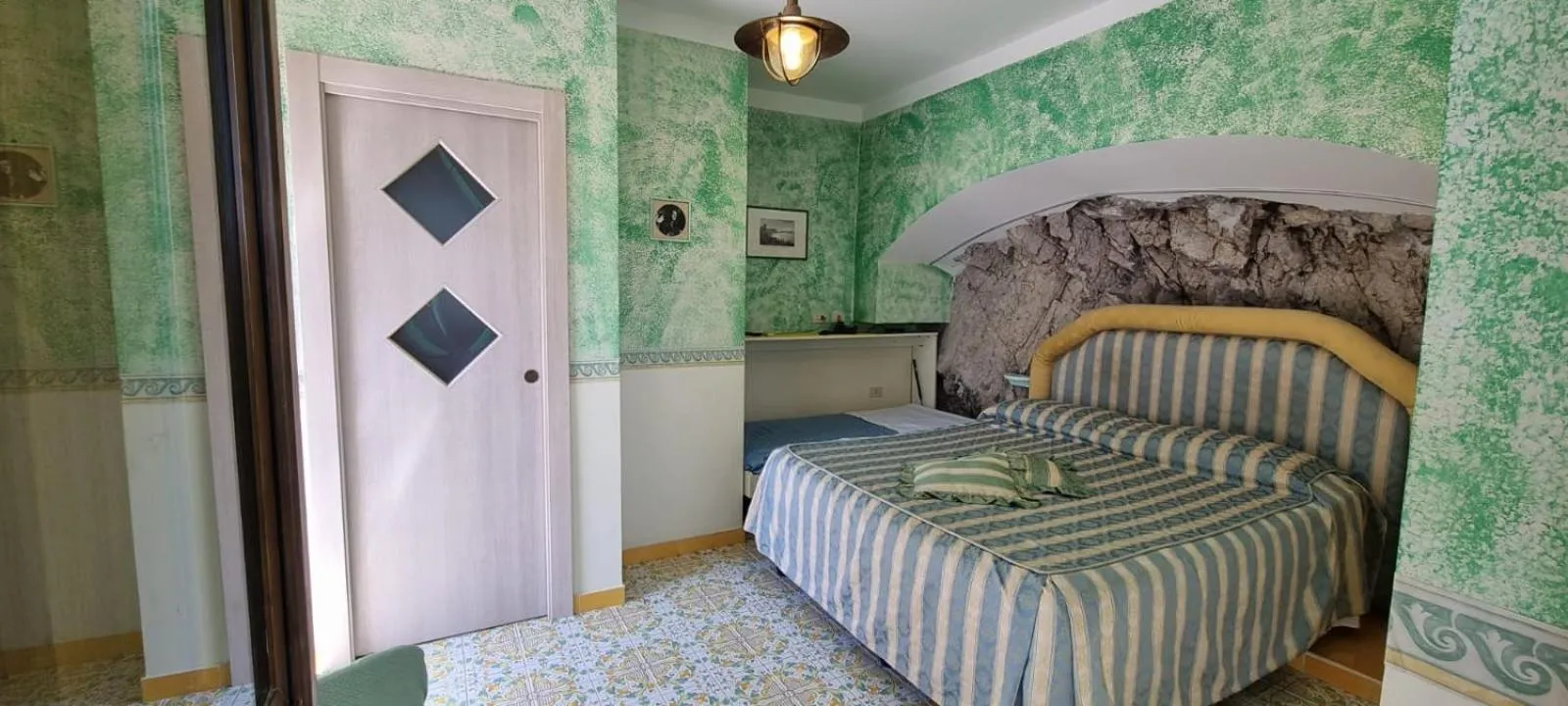 Bedroom, Bed in La Locanda Del Fiordo
