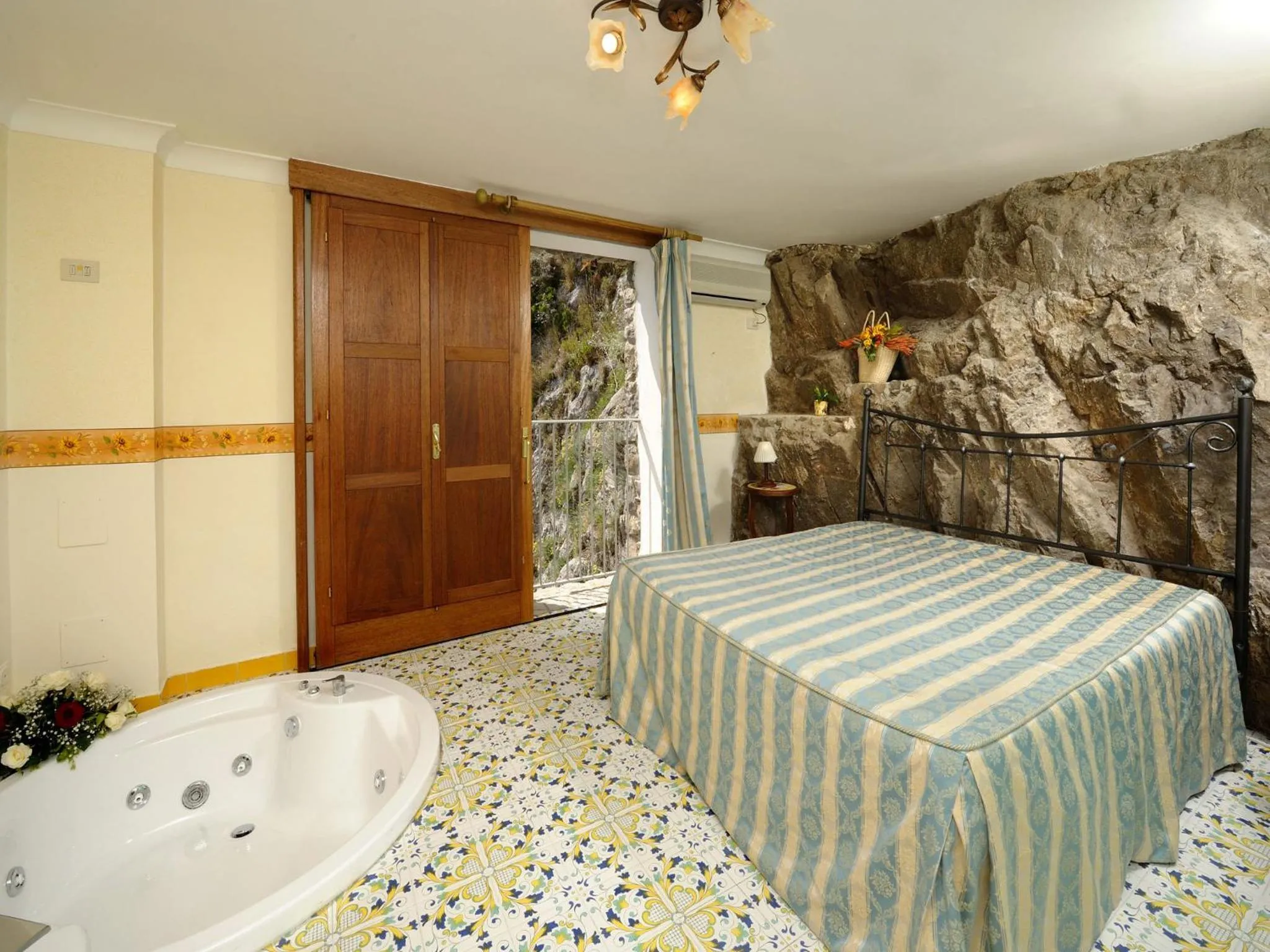 Day, Bed in La Locanda Del Fiordo
