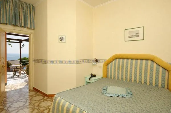 Bed in La Locanda Del Fiordo