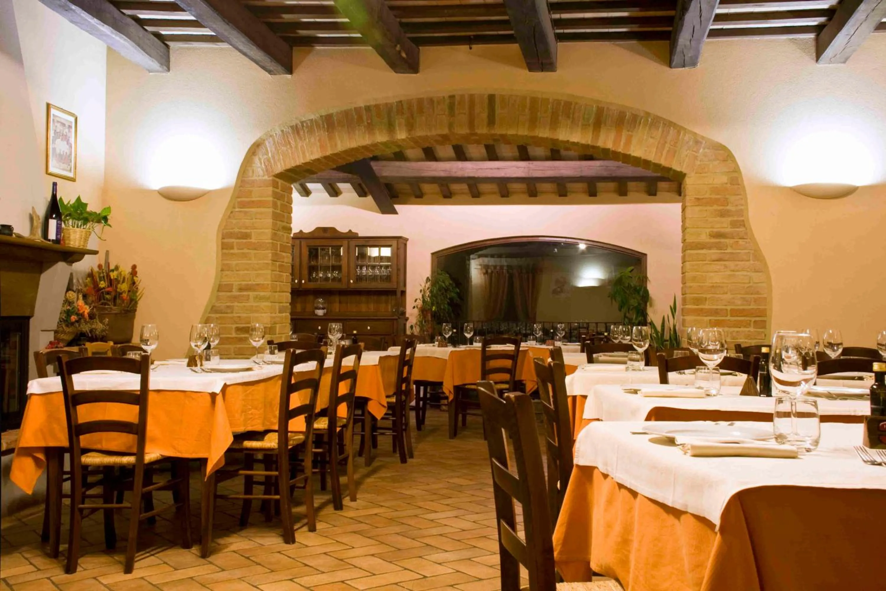 Restaurant/places to eat in Cadabò