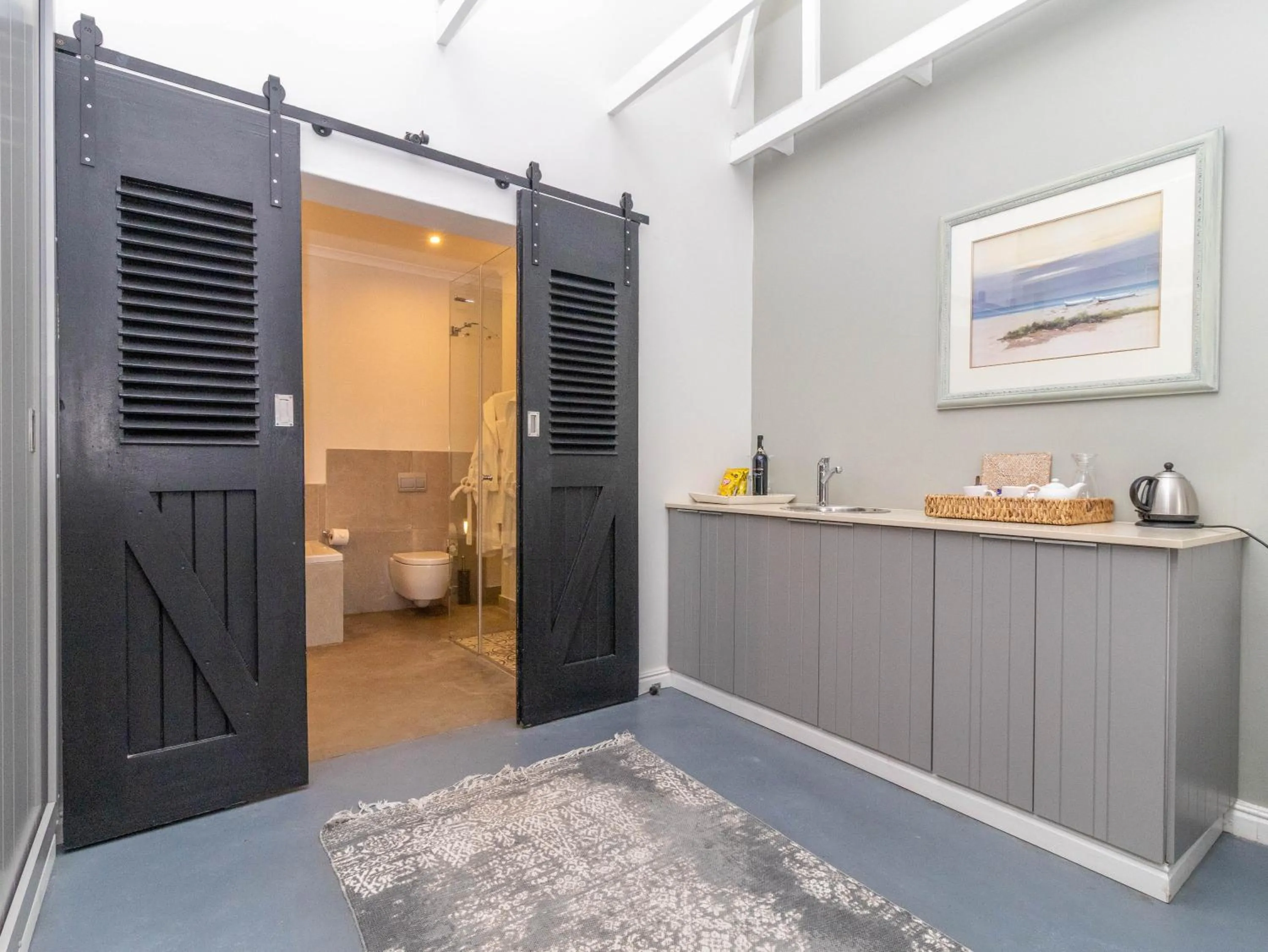Bathroom in Whale Rock Luxury Lodge