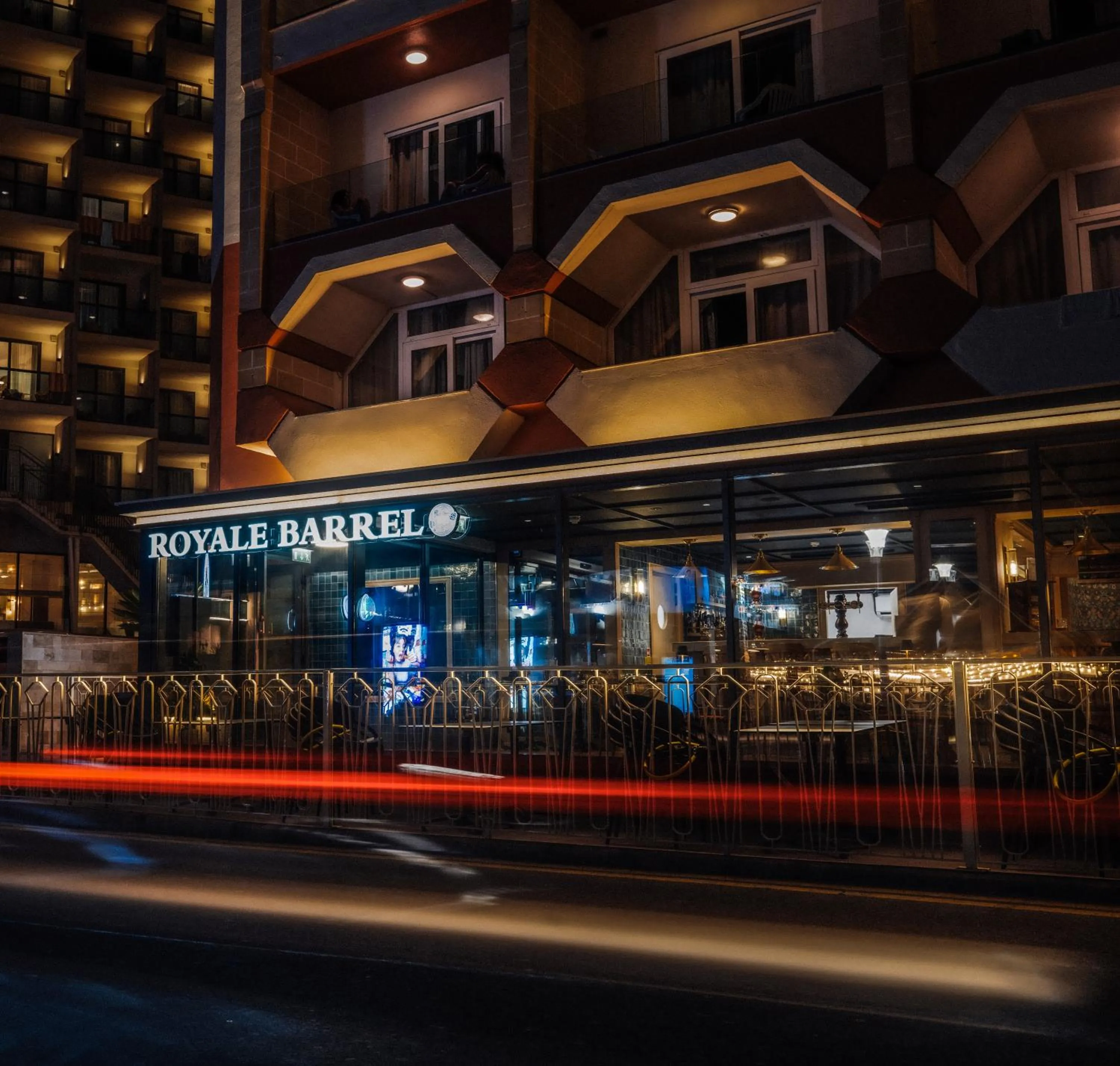 Restaurant/places to eat in QAWRA Palace Resort & SPA