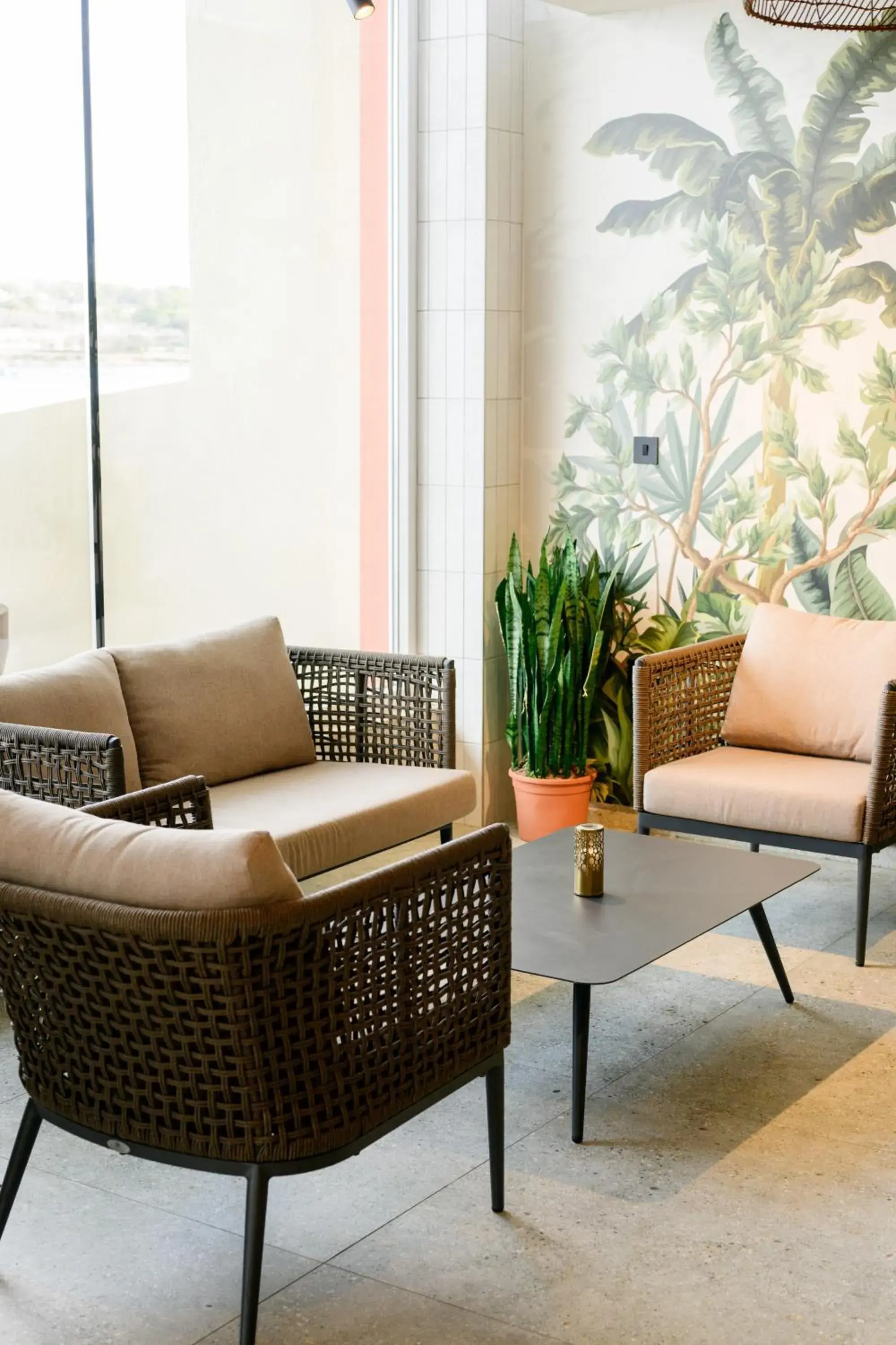 Restaurant/places to eat in QAWRA Palace Resort & SPA Restaurant/places to eat in QAWRA Palace Resort & SPA