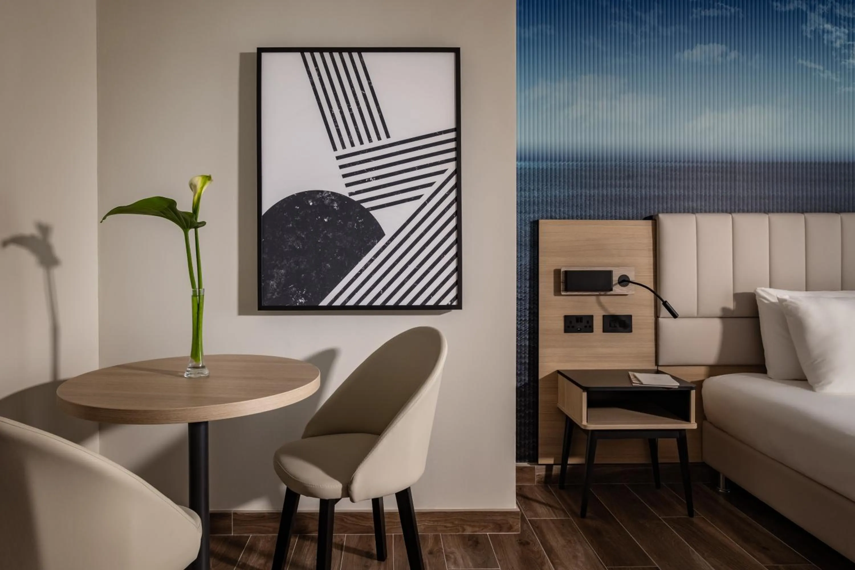 Seating area, Bed in QAWRA Palace Resort & SPA