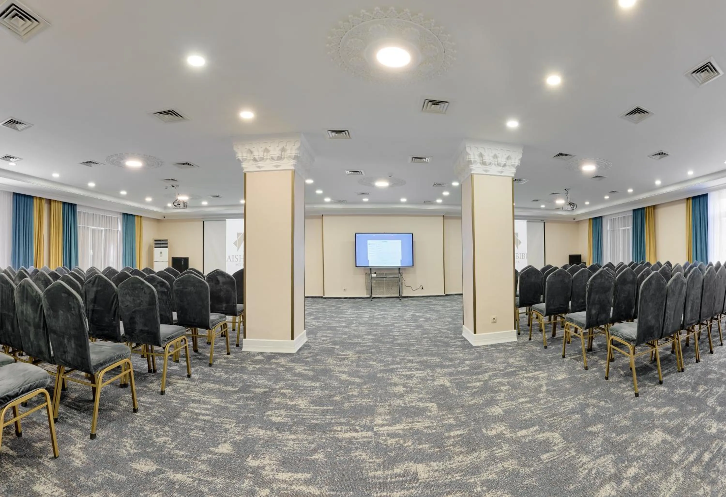 Meeting/conference room in Aisha Bibi Hotel & Spa
