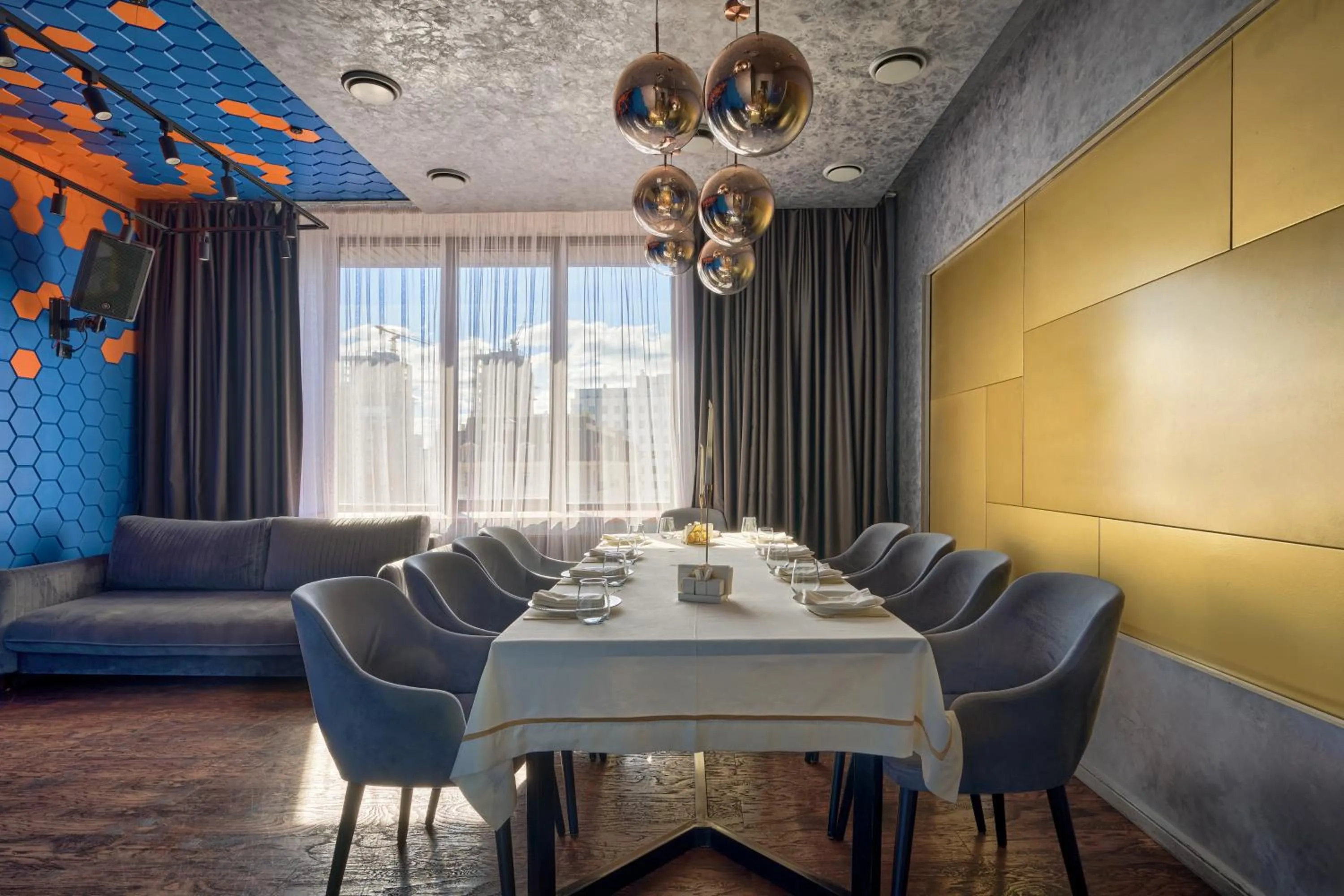 Karaoke in Aisha Bibi Hotel & Spa