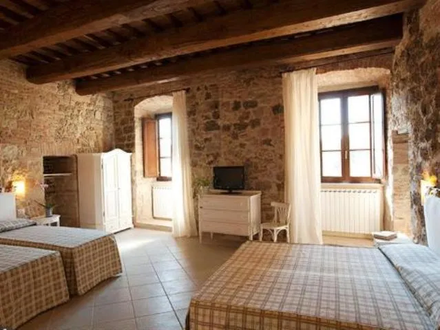 Photo of the whole room, Bed in Arnolfo B&B