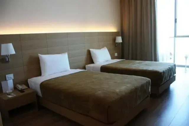 Deluxe Twin Room - single occupancy in Boutique Hotel Deluxe Twin Room - single occupancy in Boutique Hotel