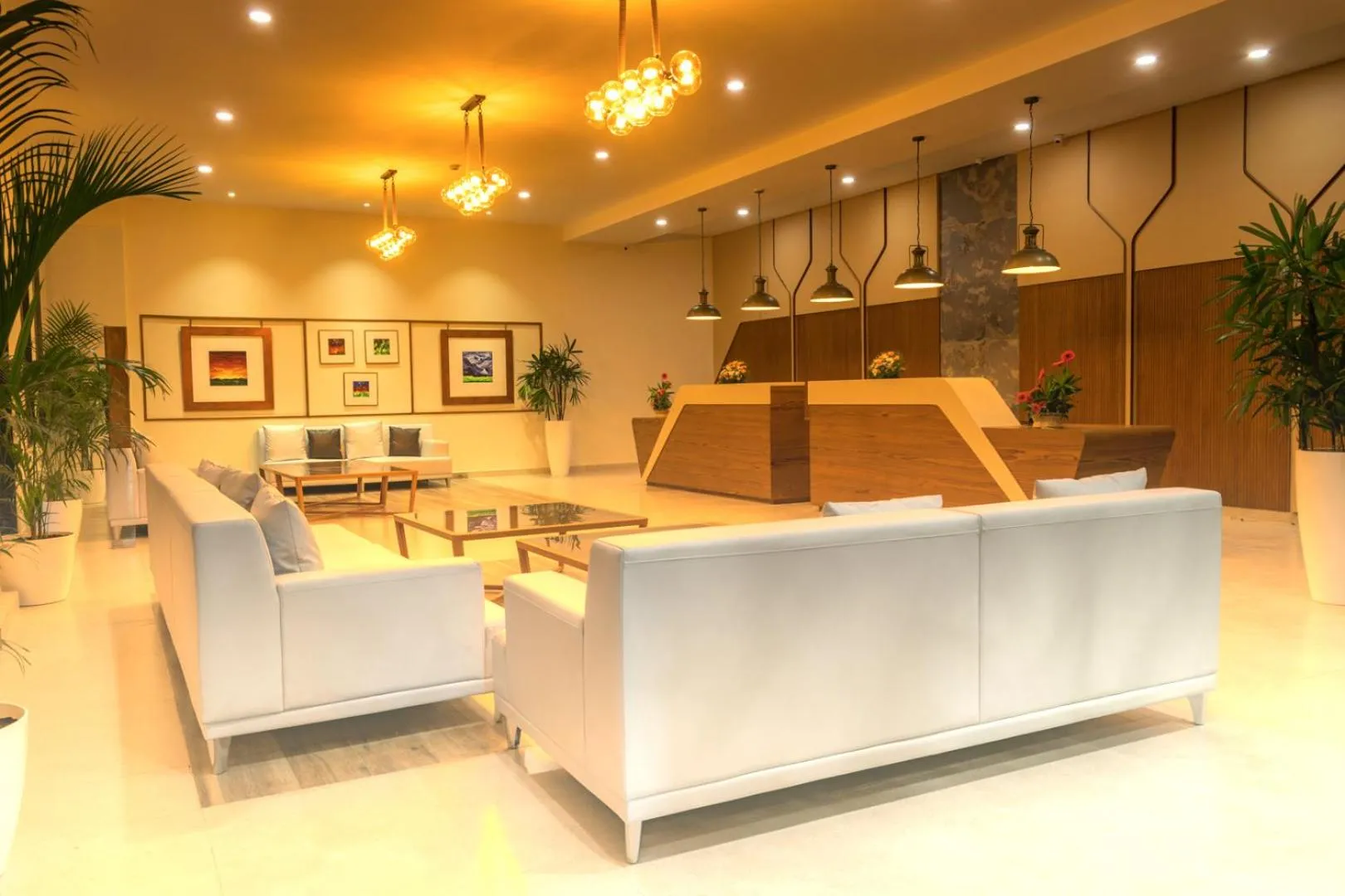 Lobby or reception in juSTa Rangers Munnar