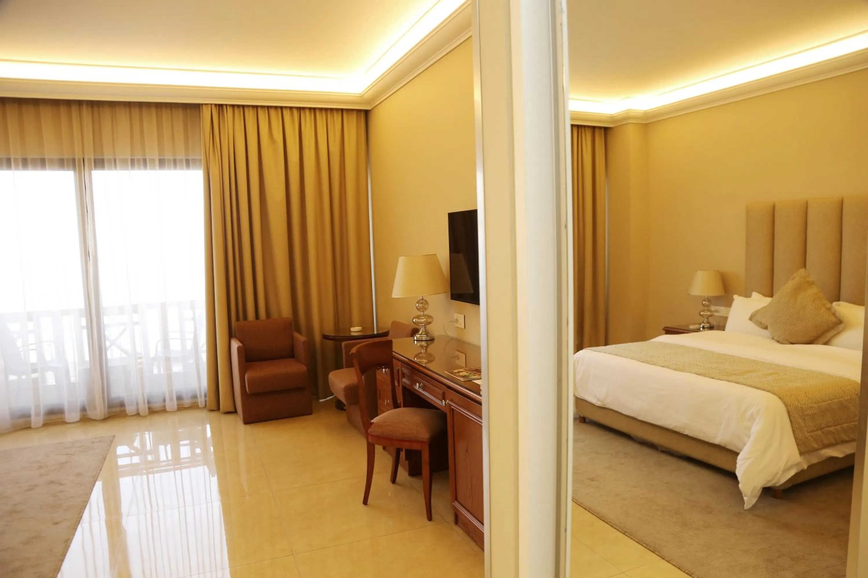 Bed in Bayview Hotel Beirut