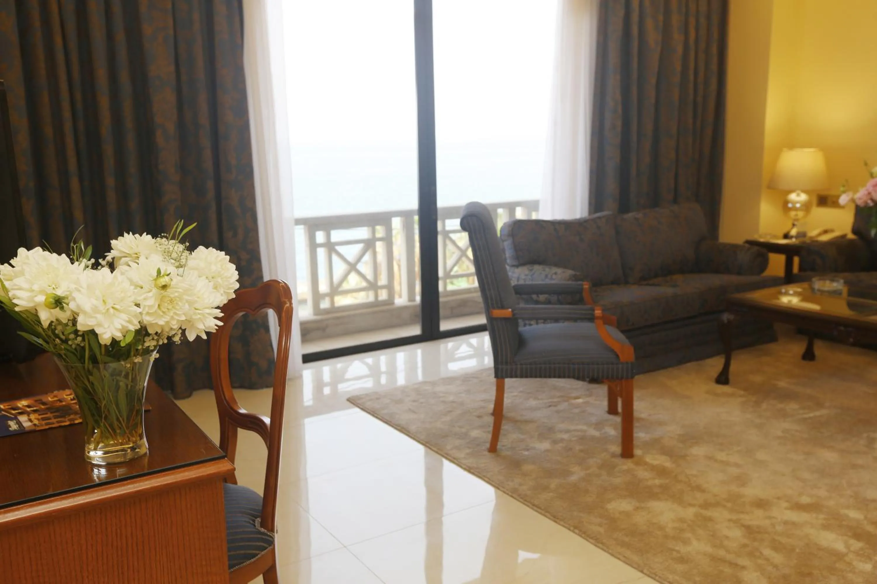 Seating area in Bayview Hotel Beirut