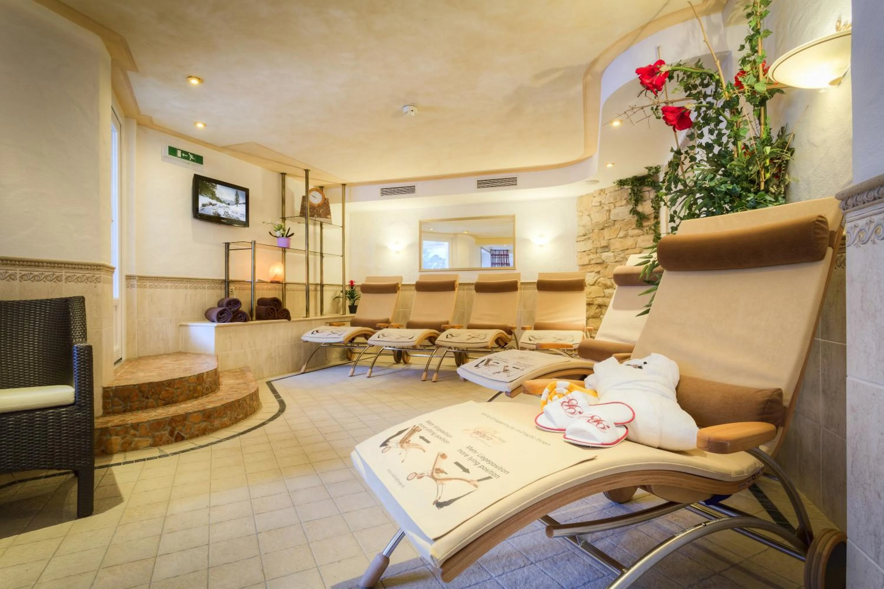 Spa and wellness centre/facilities in Hotel Barbarahof Saalbach