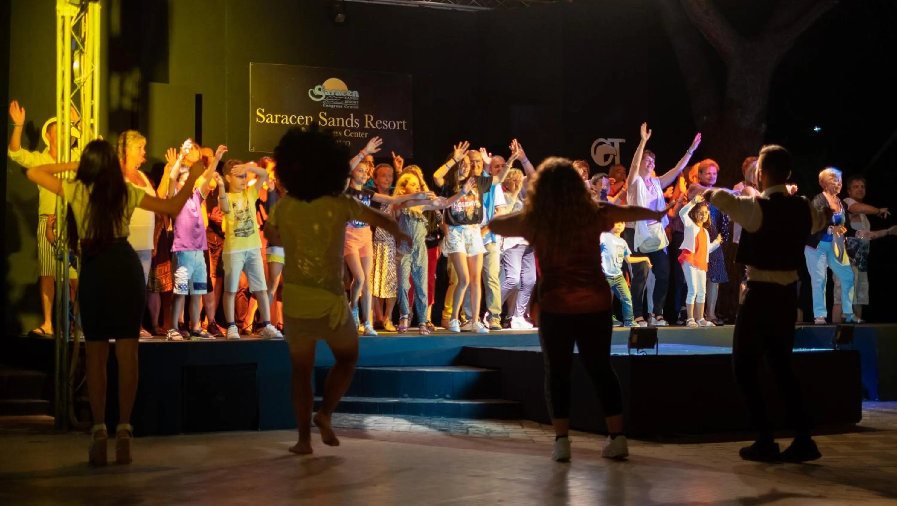 Nightclub / DJ in Saracen Sands Hotel & Congress Centre - Palermo