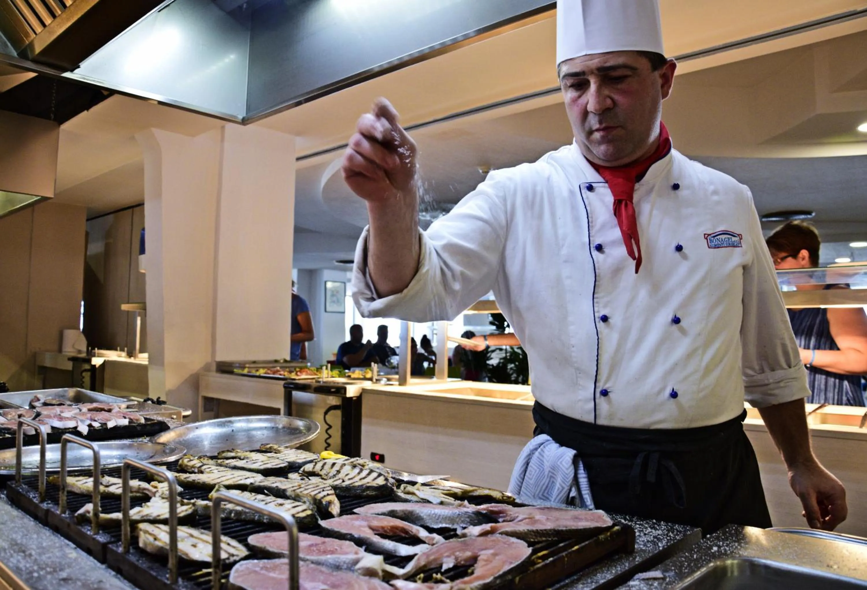 Staff in Saracen Sands Hotel & Congress Centre - Palermo