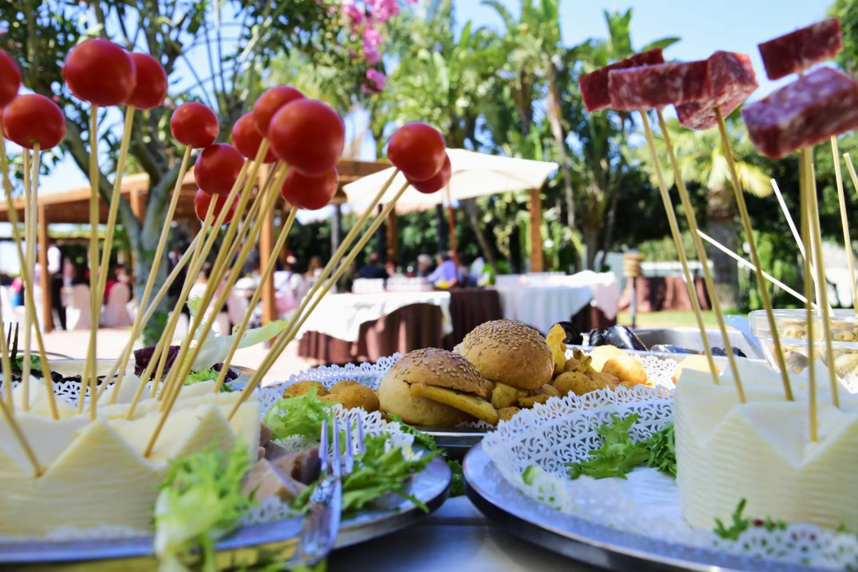 Restaurant/places to eat in Saracen Sands Hotel & Congress Centre - Palermo