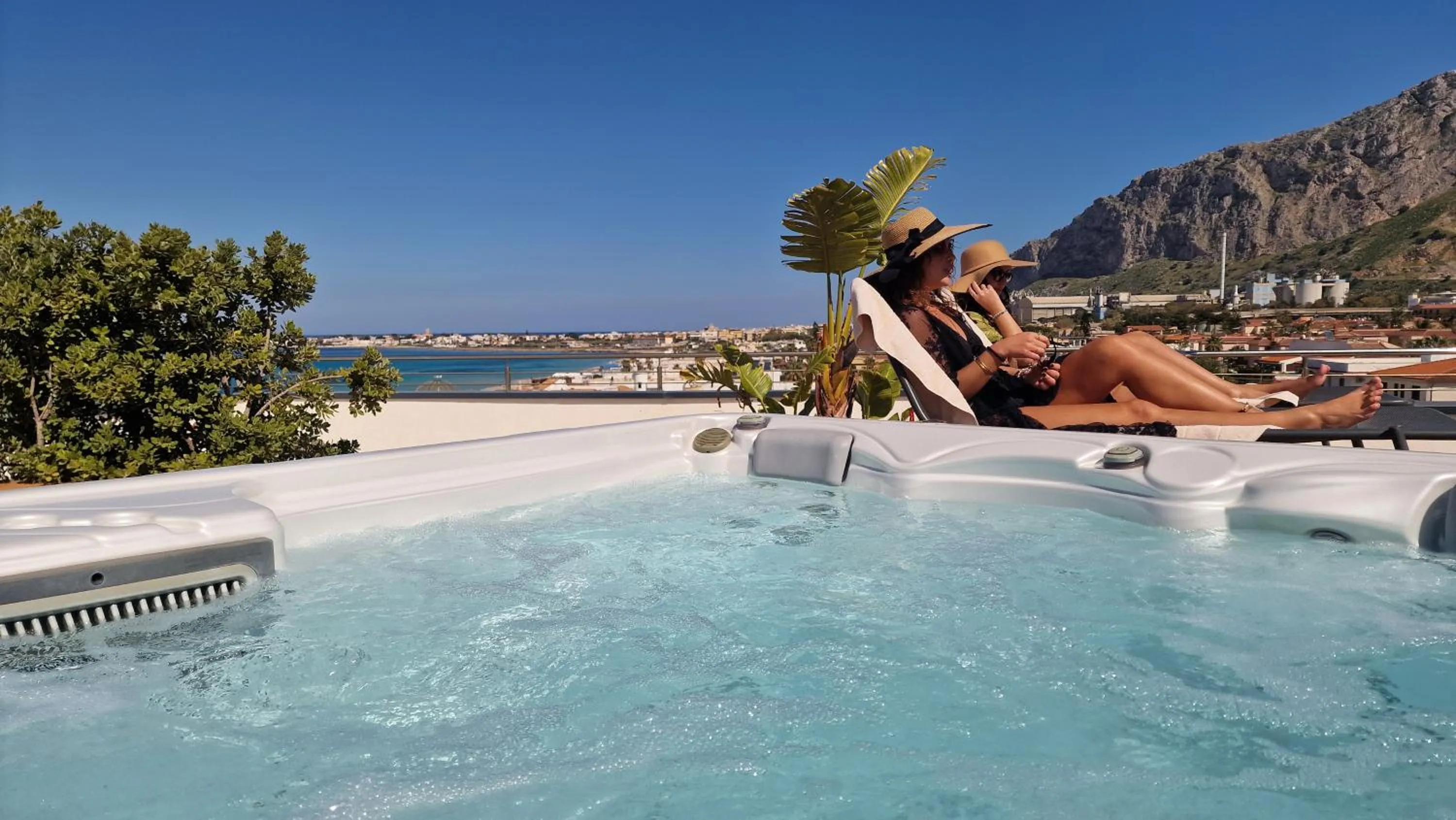 Day in Saracen Sands Hotel & Congress Centre - Palermo