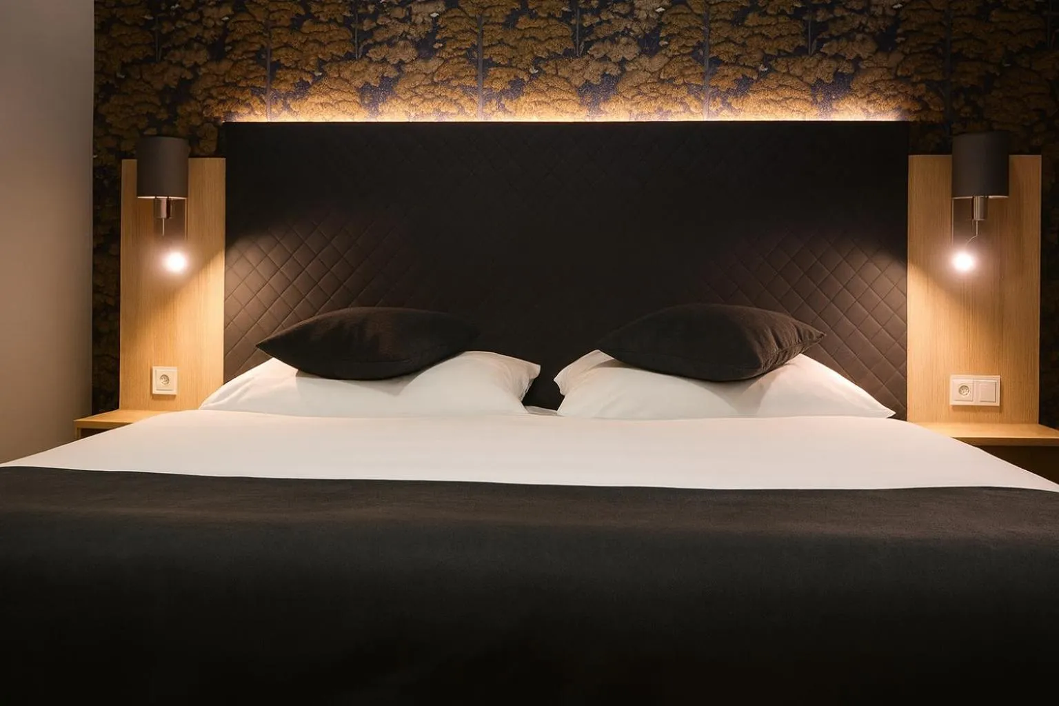 Bed in Pension Falconi