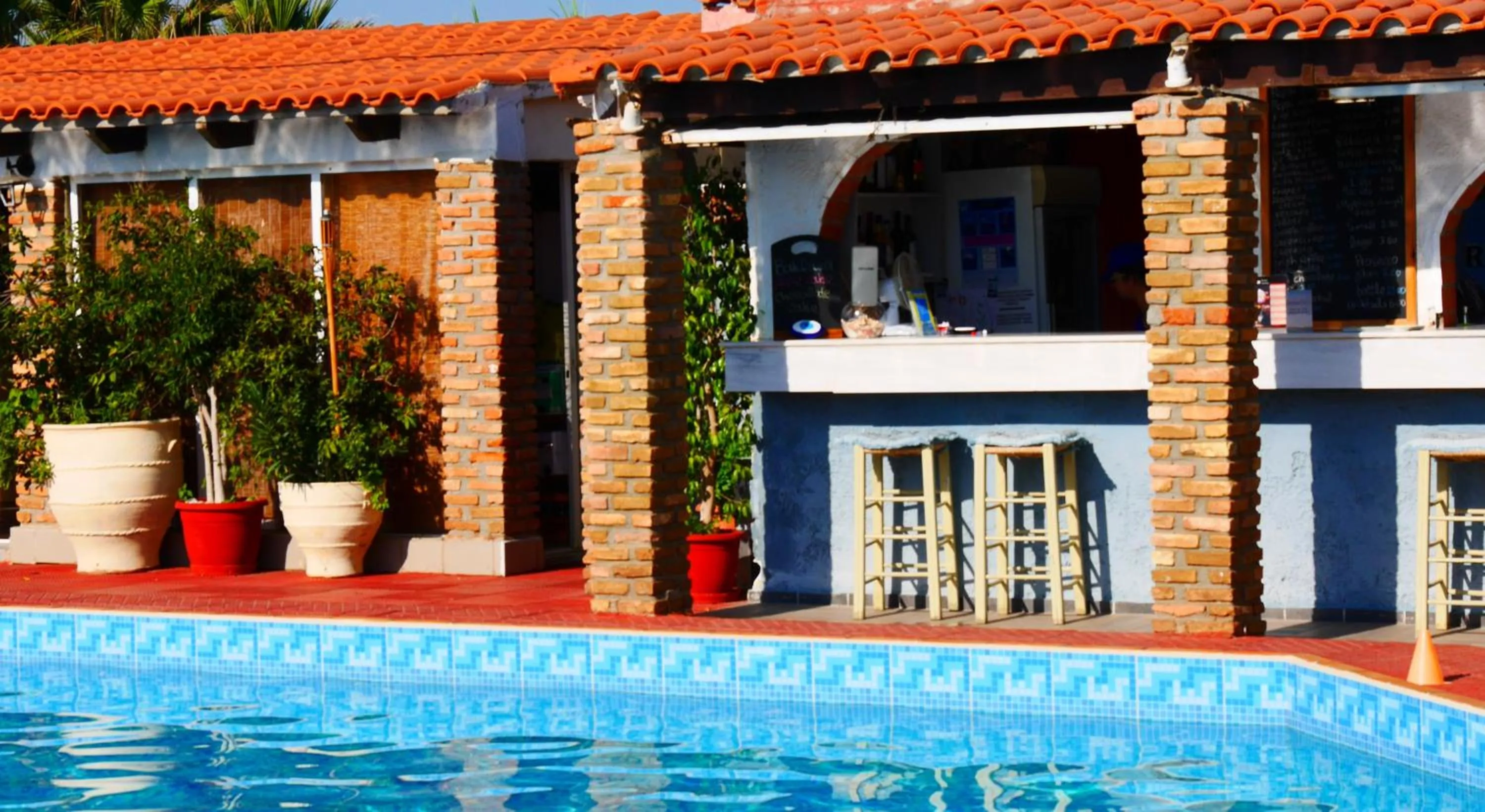 Swimming pool in Stavros Villas&Apartments