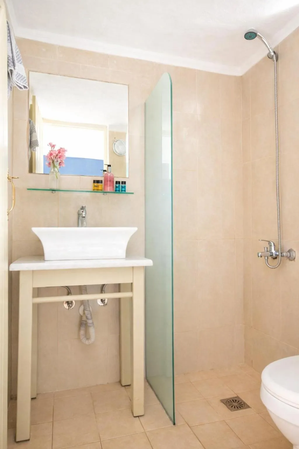 Toilet in Stavros Villas&Apartments