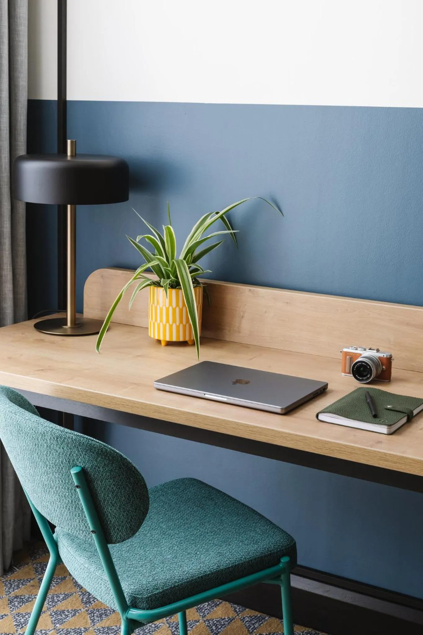 Photo of the whole room in Radisson Blu Hotel Belfast