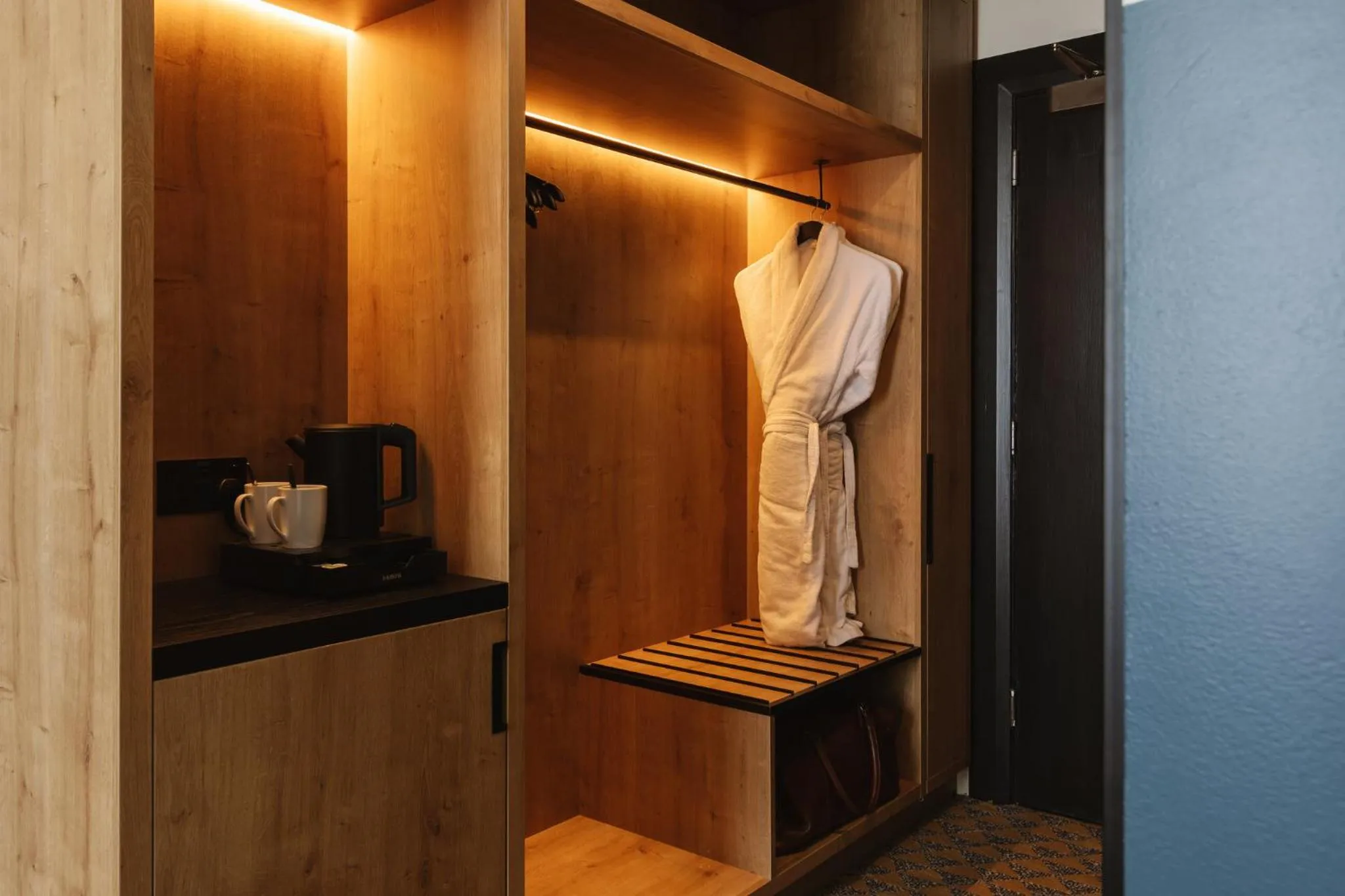 Photo of the whole room in Radisson Blu Hotel Belfast