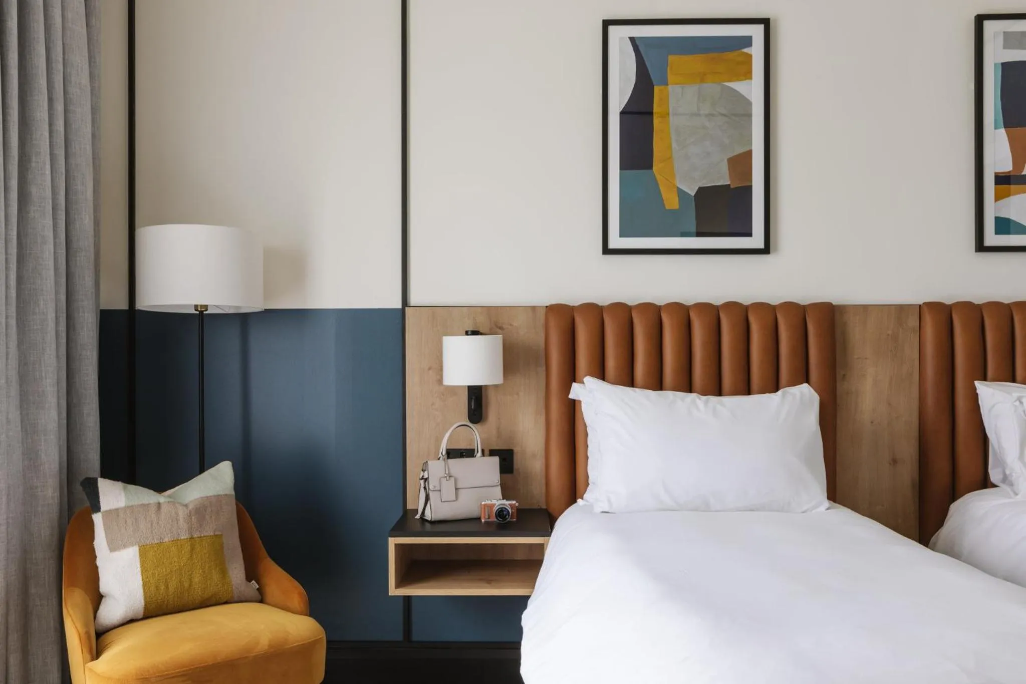 Photo of the whole room, Bed in voco Belfast by IHG