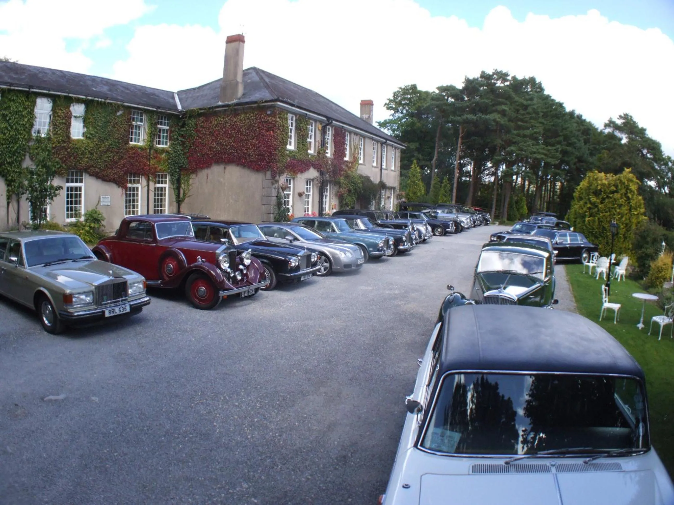 Property building in Ty Newydd Country Hotel