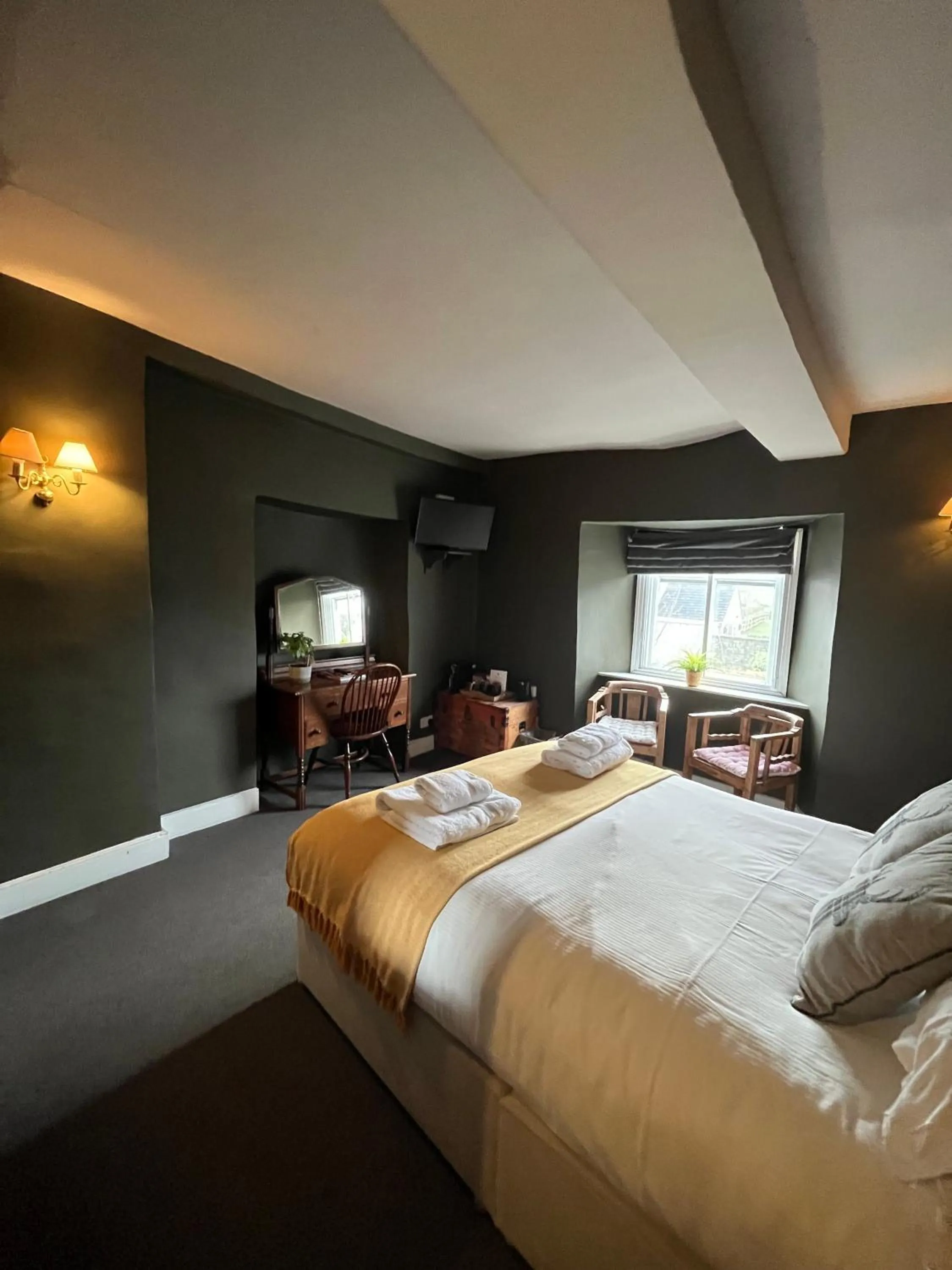 Bed in The Kings Arms