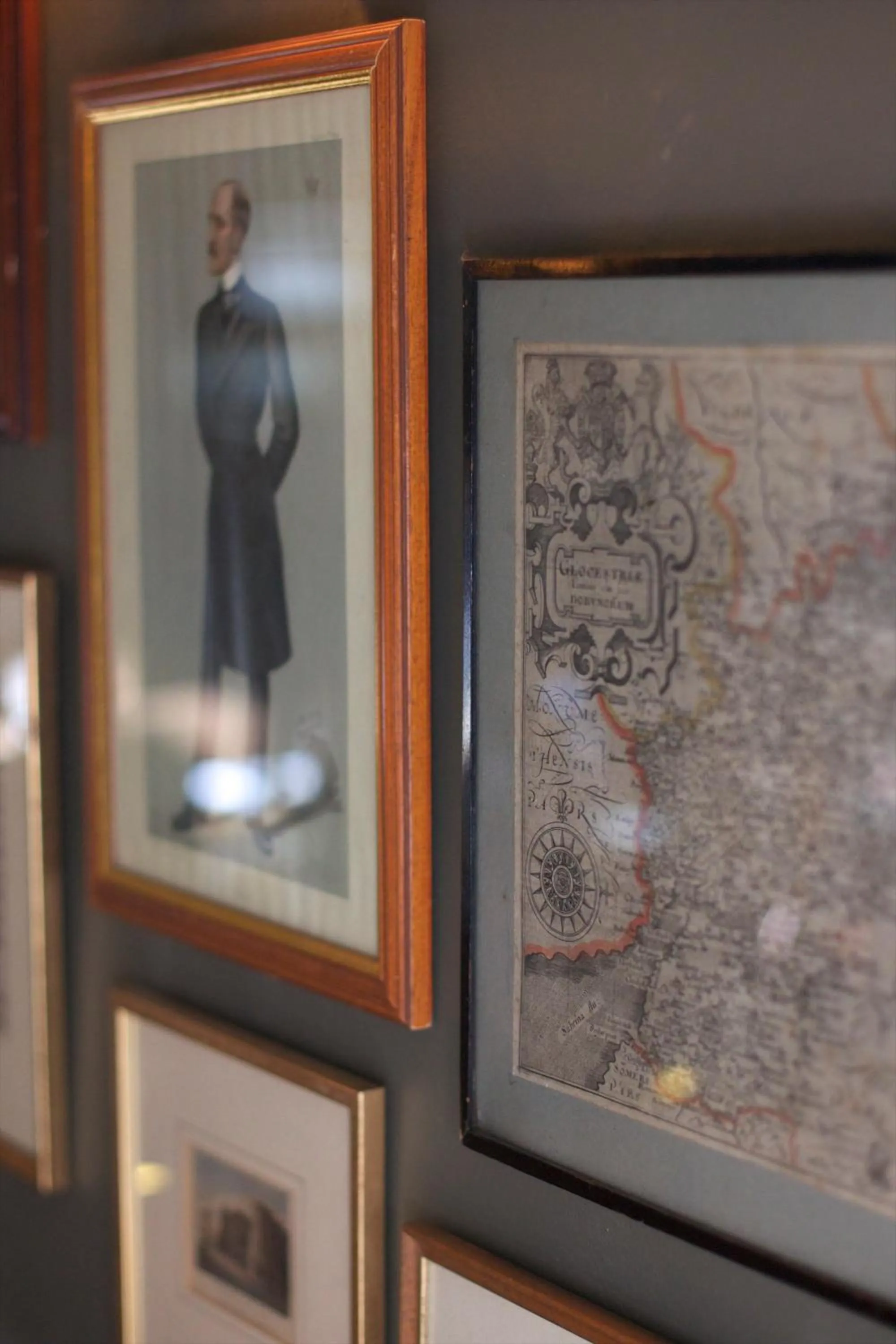 Decorative detail in The Kings Arms