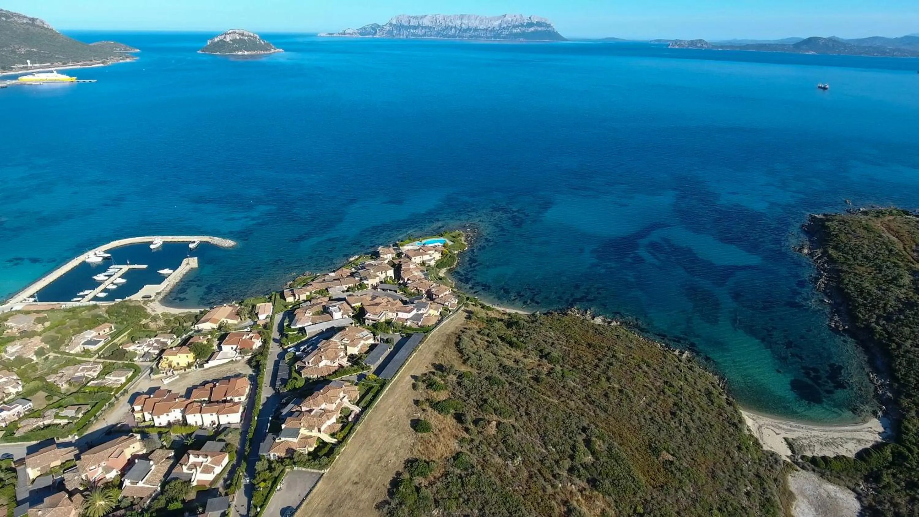 Natural landscape in Apartment in S'Abba e Sa Pedra complex with pool