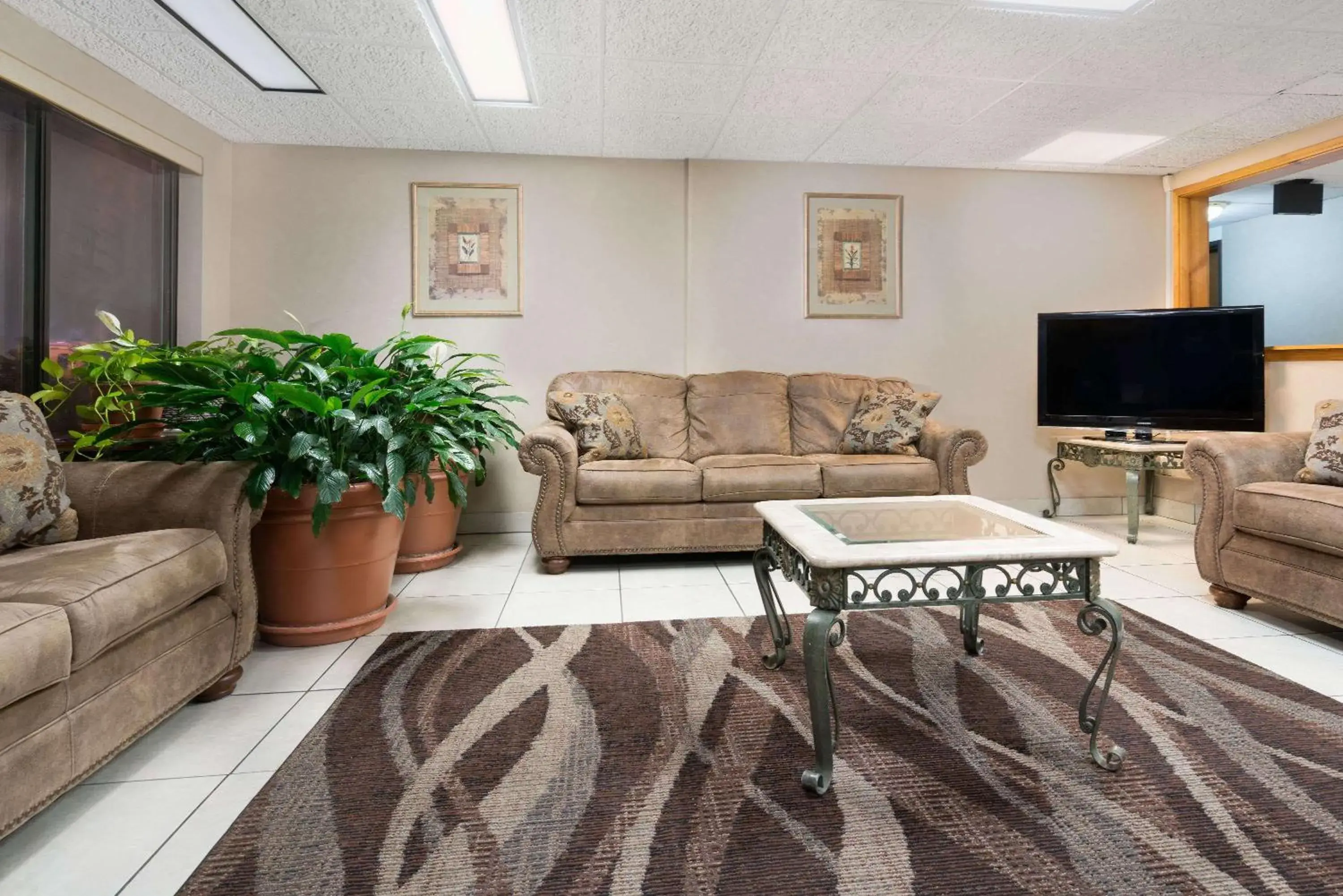 Lobby or reception in Days Inn by Wyndham St Cloud Lobby or reception in Days Inn by Wyndham St Cloud