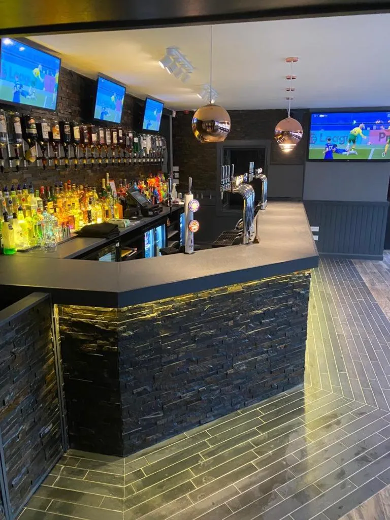 Lounge or bar in The Windsor Hotel and Bar