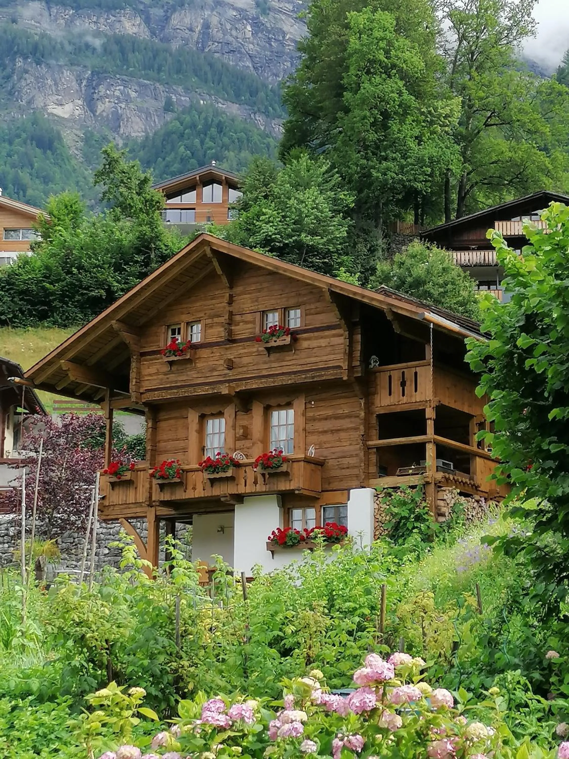 Property building in B & B Brienz