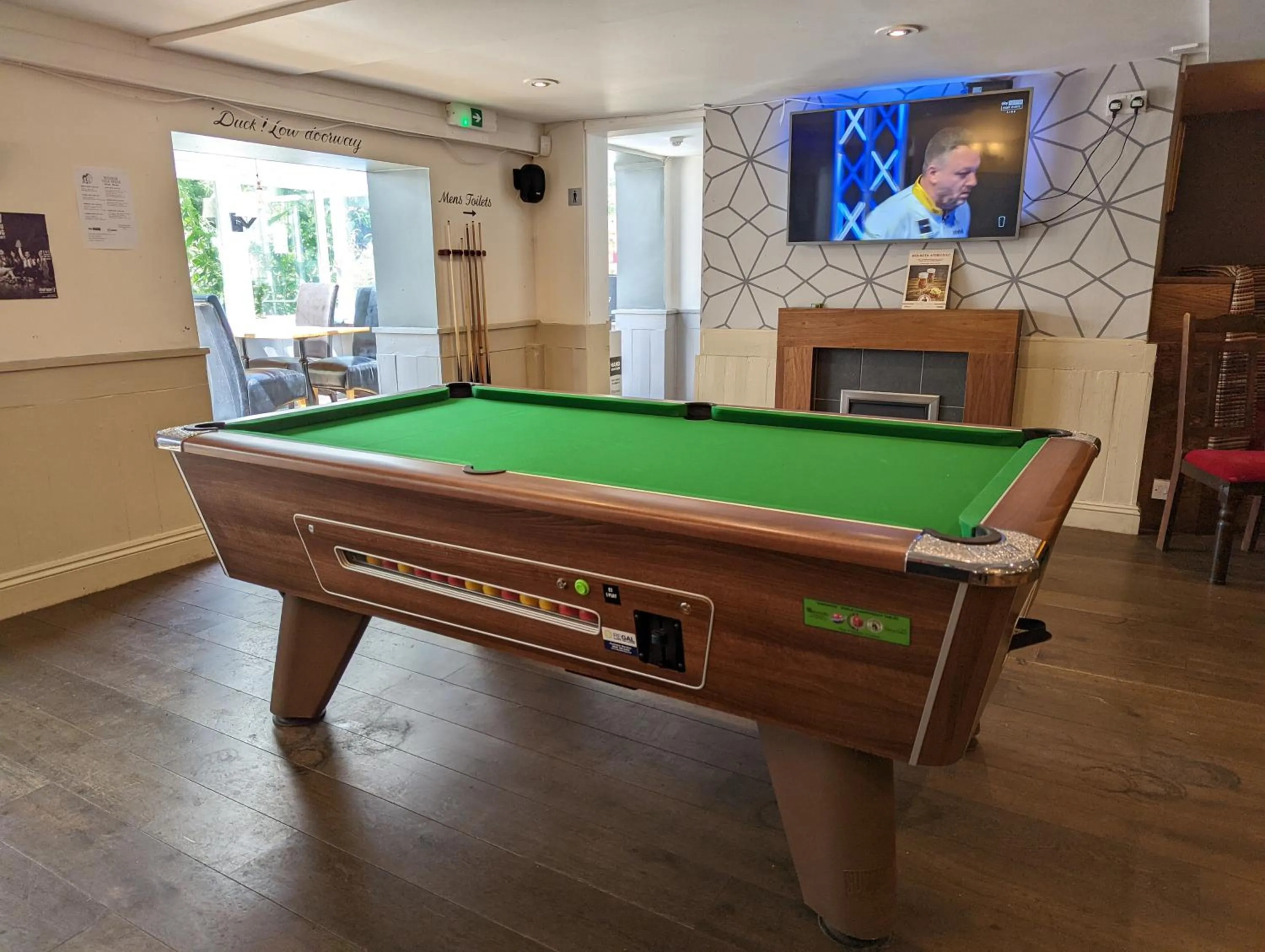 Lounge or bar in Barley Sheaf, Old Bridge Street EN SUITE ROOMS, ROOM ONLY