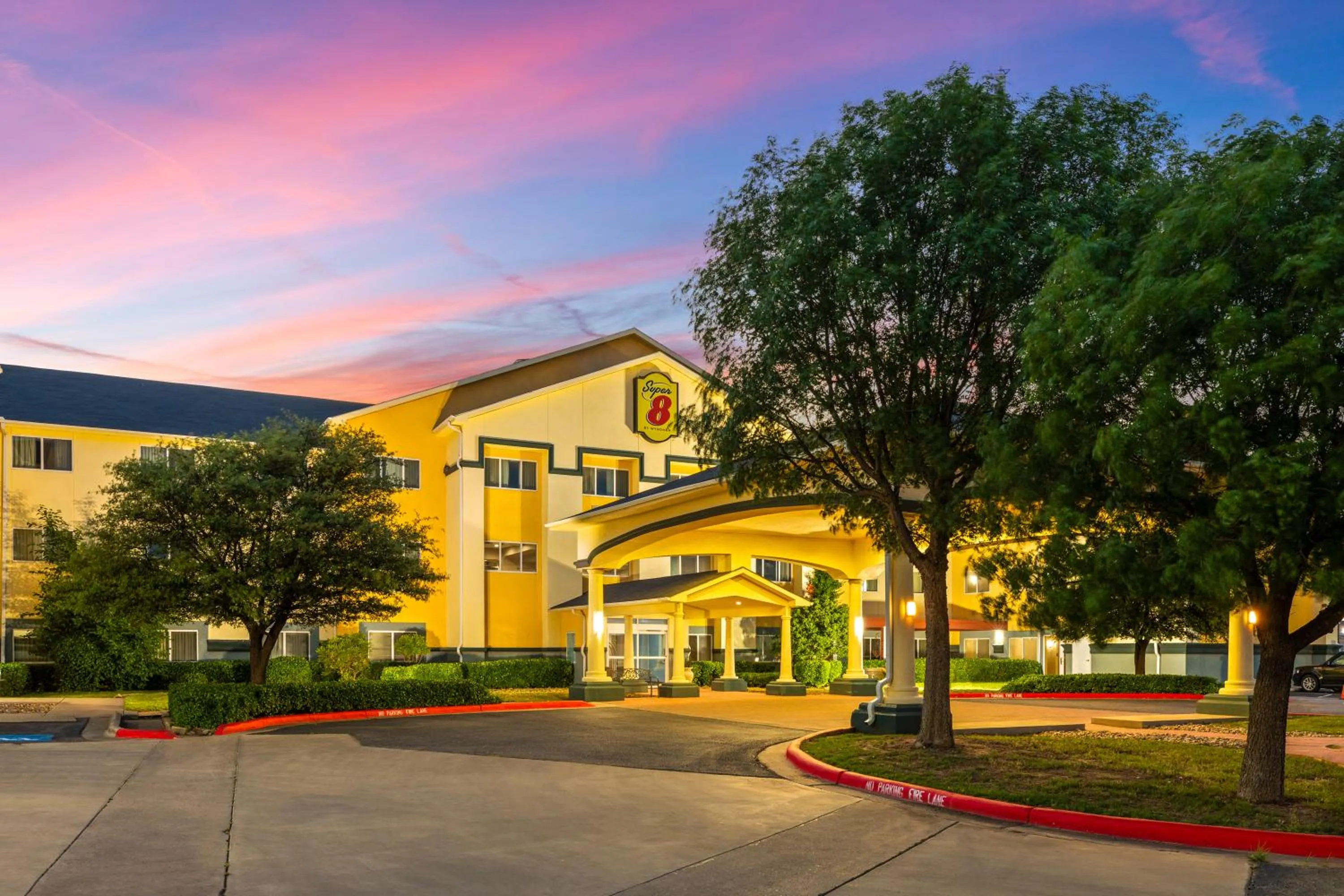 Property building in Super 8 by Wyndham Lubbock West