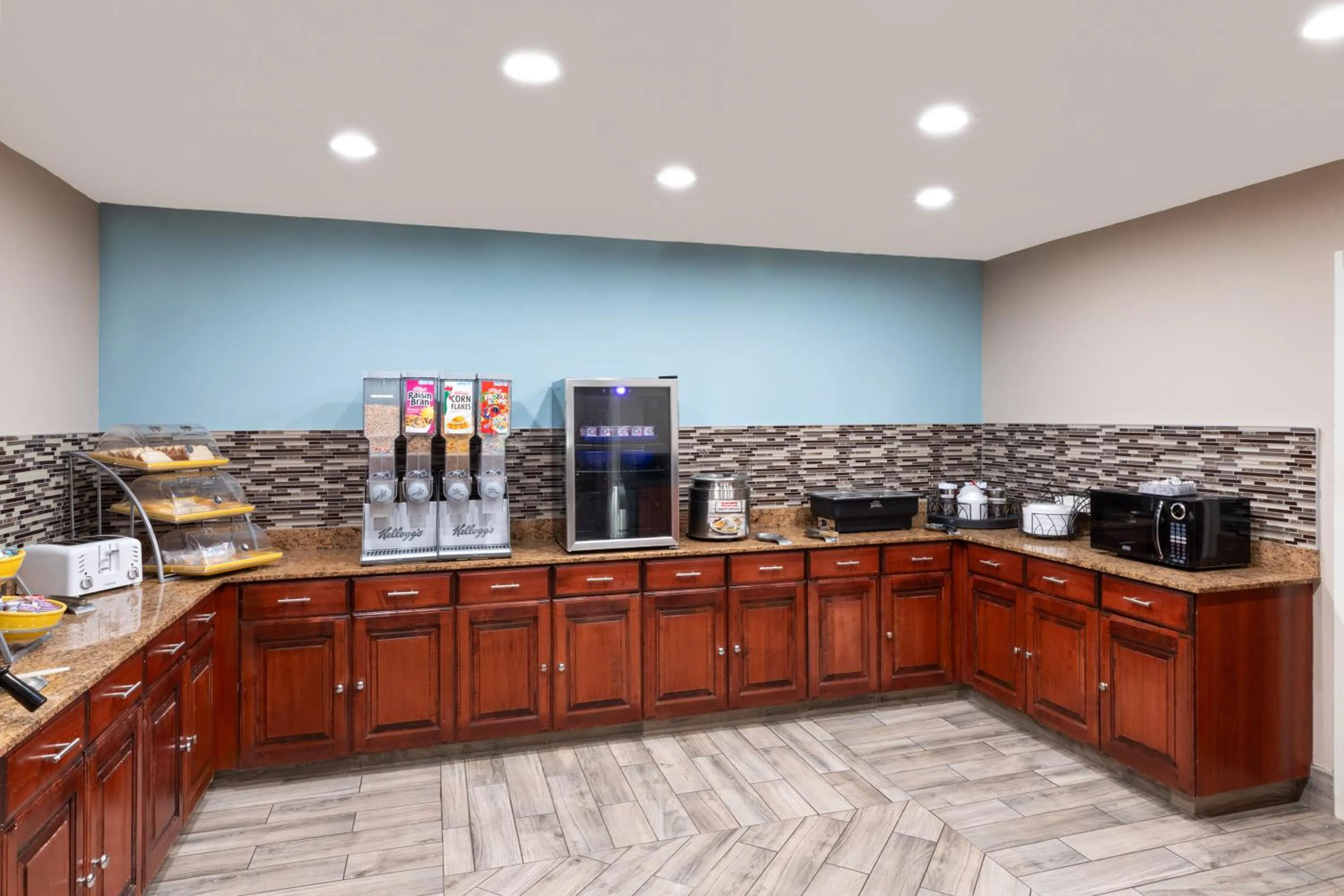 Food in Super 8 by Wyndham Lubbock West