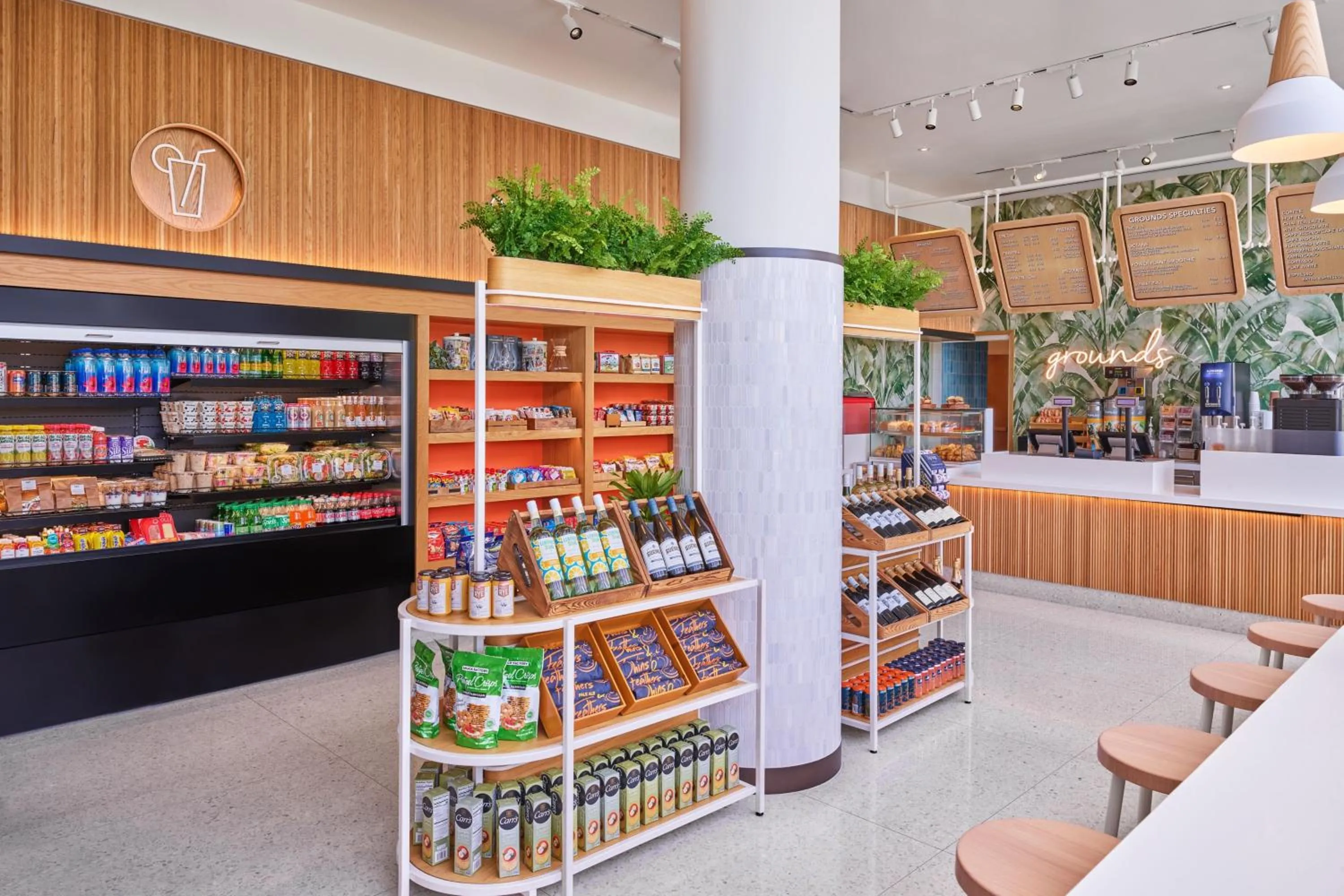 Restaurant/places to eat in Walt Disney World Swan