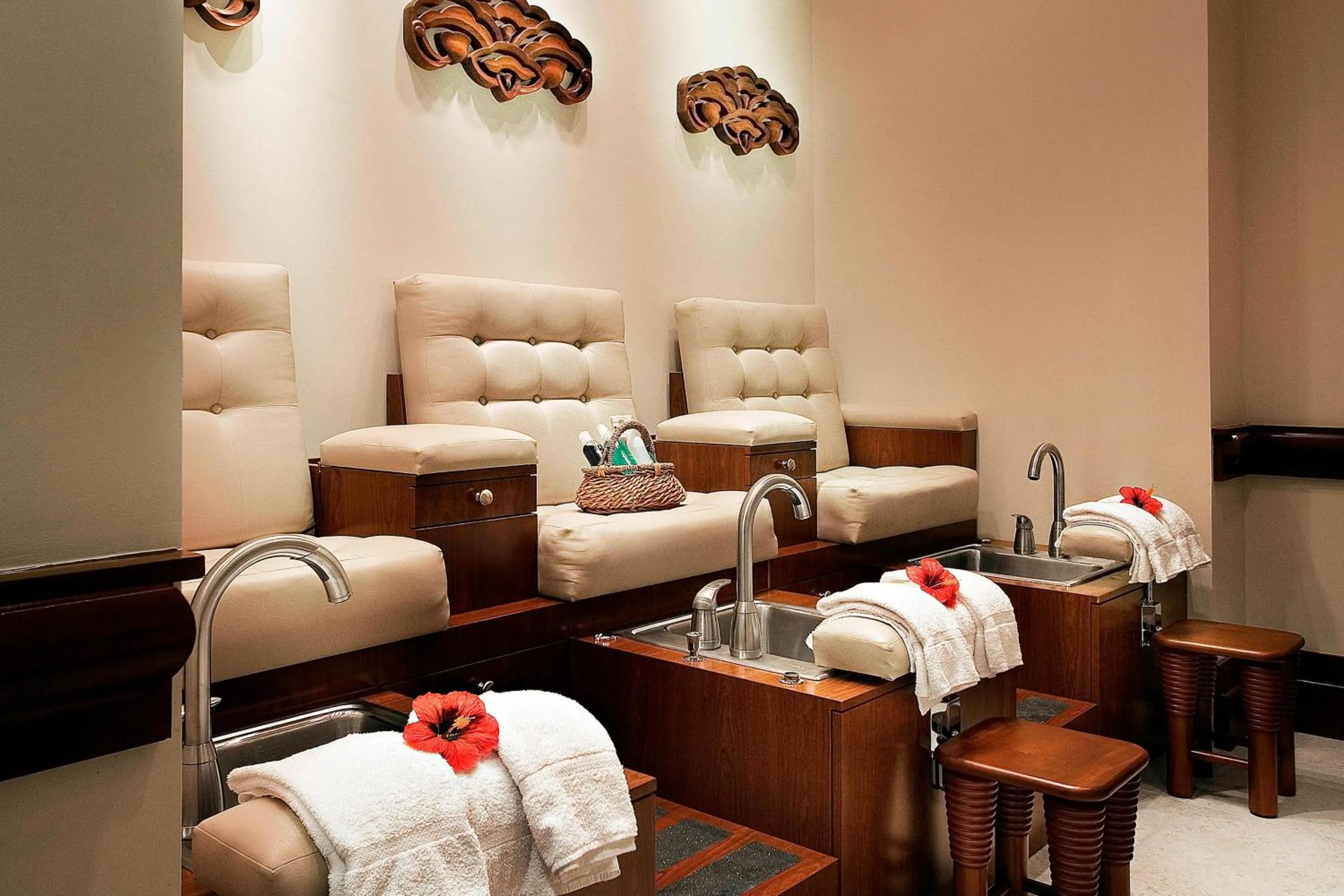 Spa and wellness centre/facilities, Bed in Walt Disney World Swan