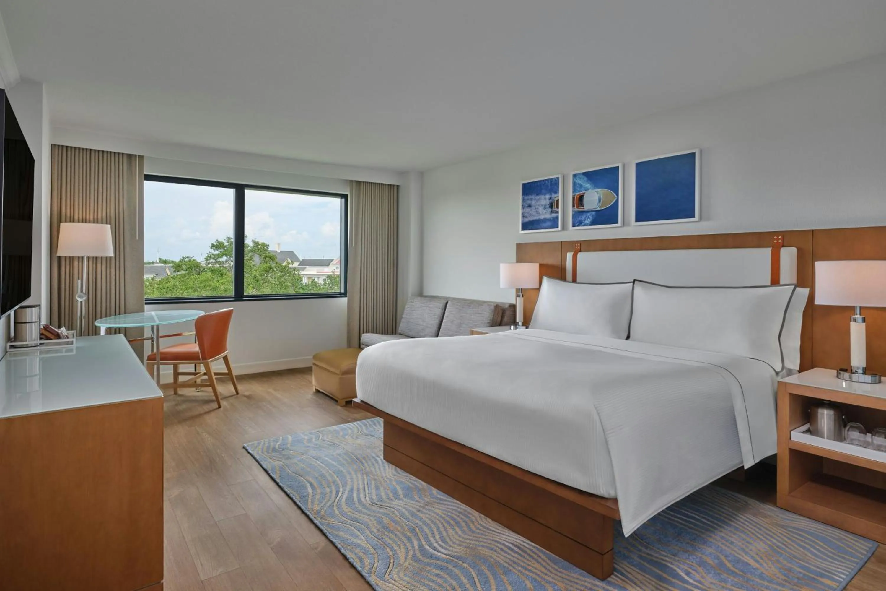 Photo of the whole room, Bed in Walt Disney World Swan