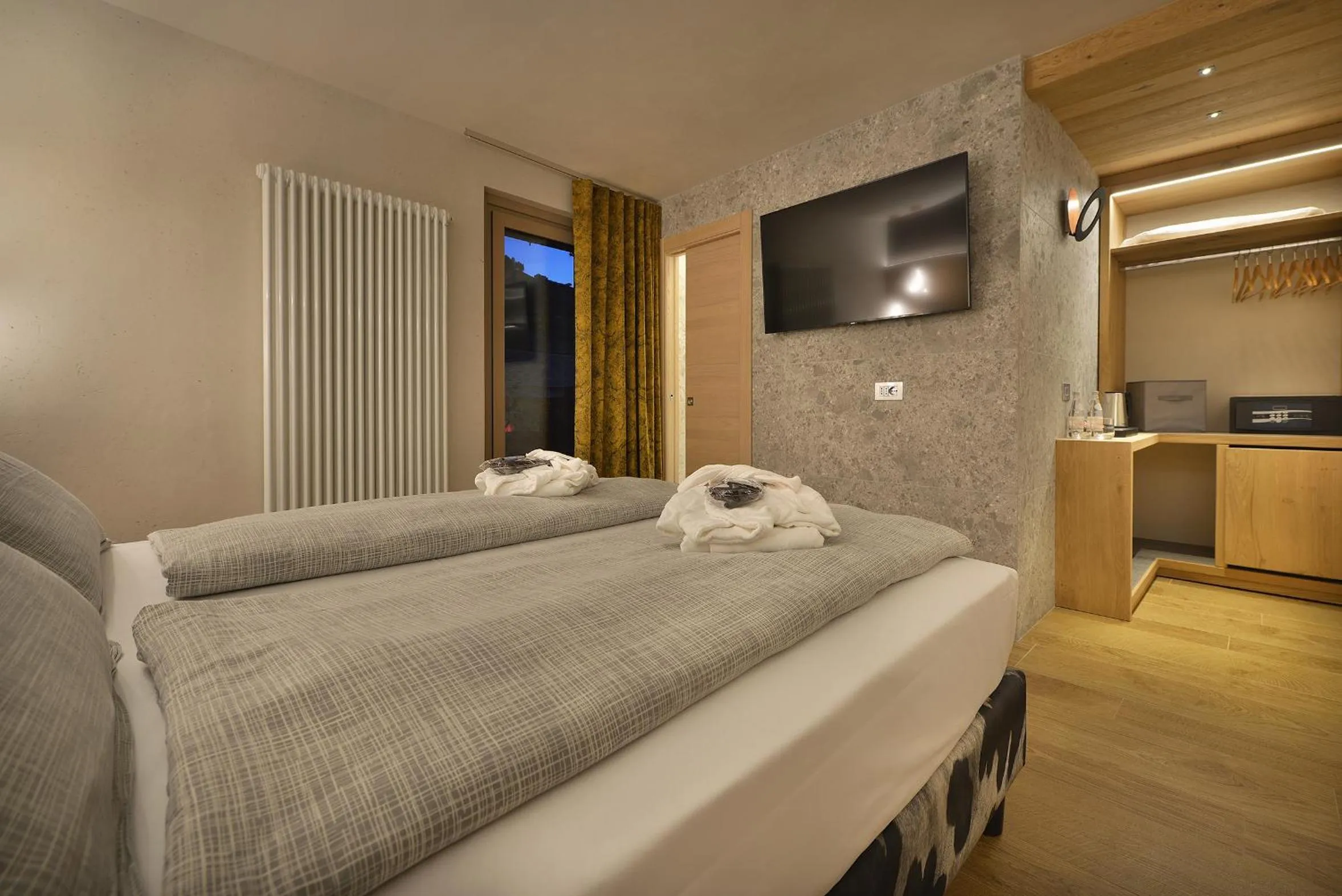 Bedroom, Bed in Hotel Compagnoni