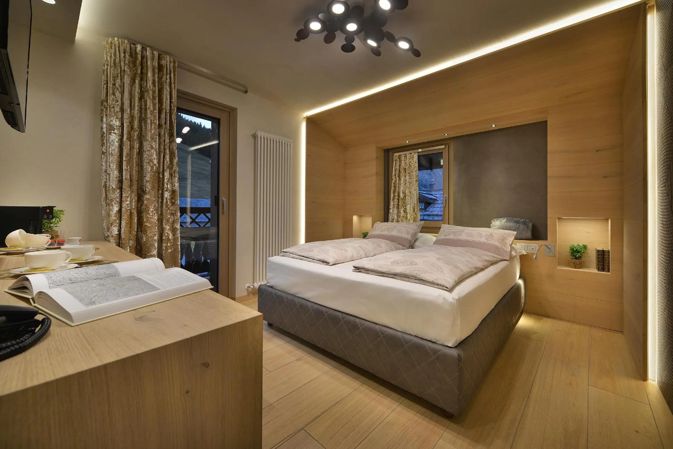 Bedroom, Bed in Hotel Compagnoni