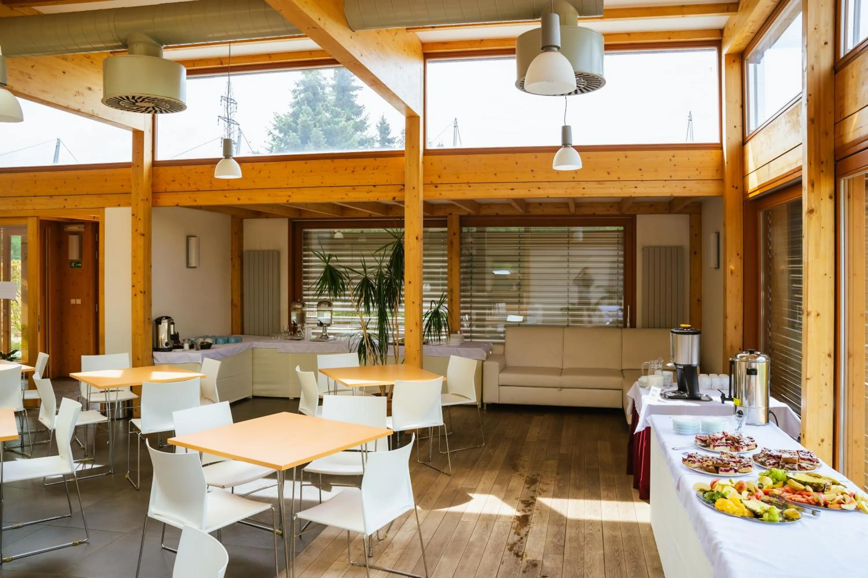 Banquet/Function facilities in Oaza Ricany