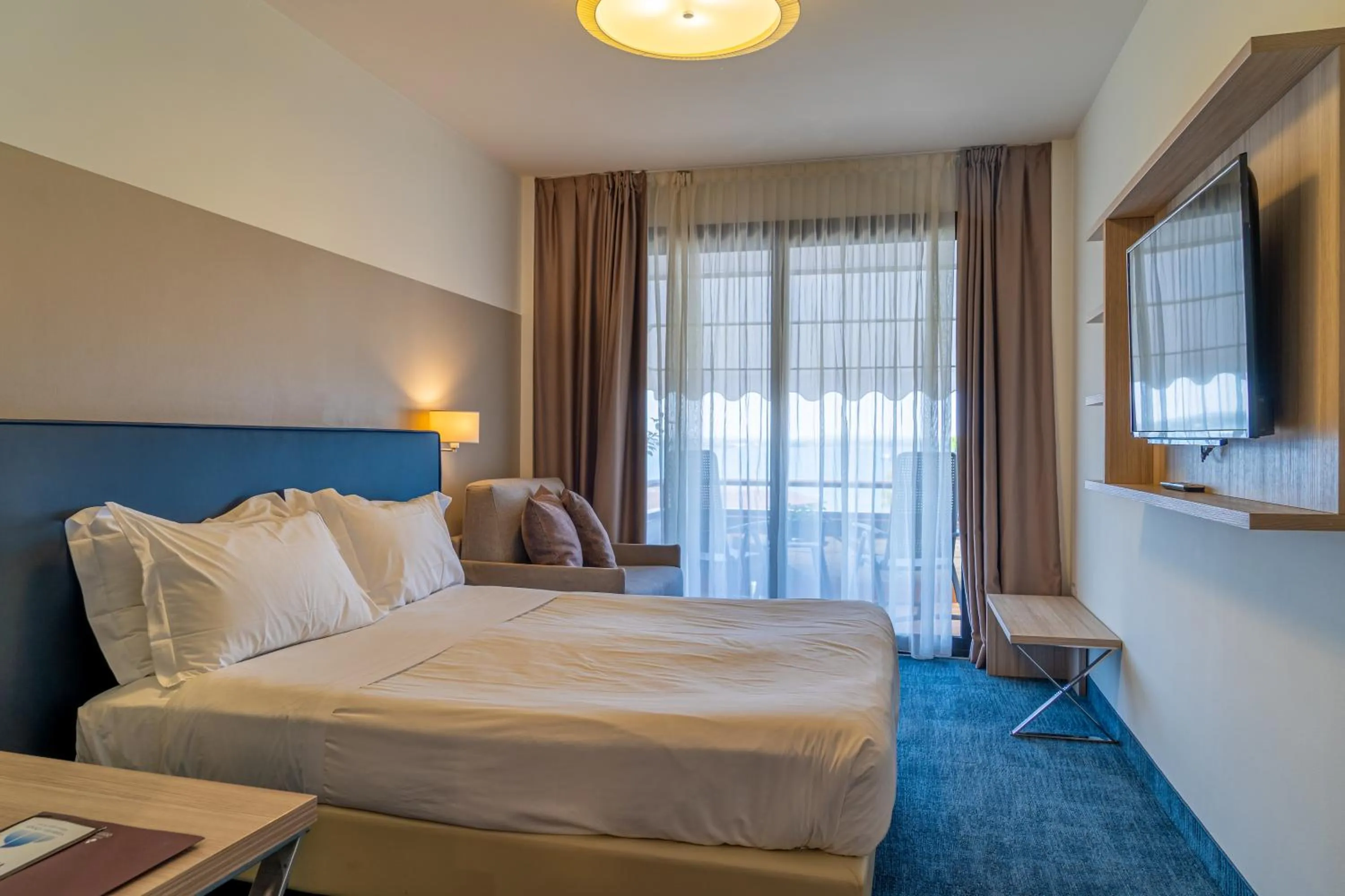 Bed in Hotel Désirée - Garda Lake Collection