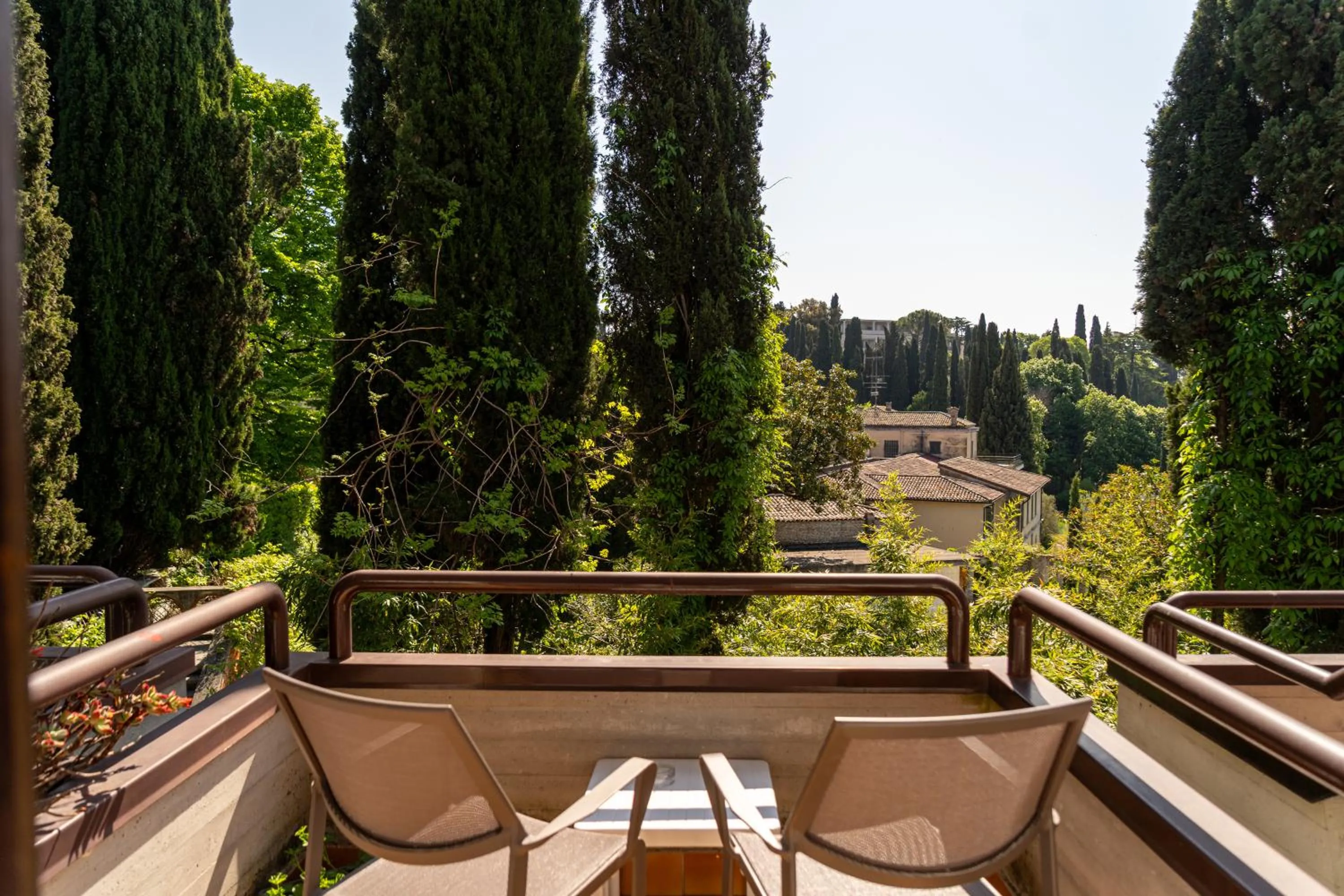 Balcony/Terrace in Hotel Désirée - Garda Lake Collection