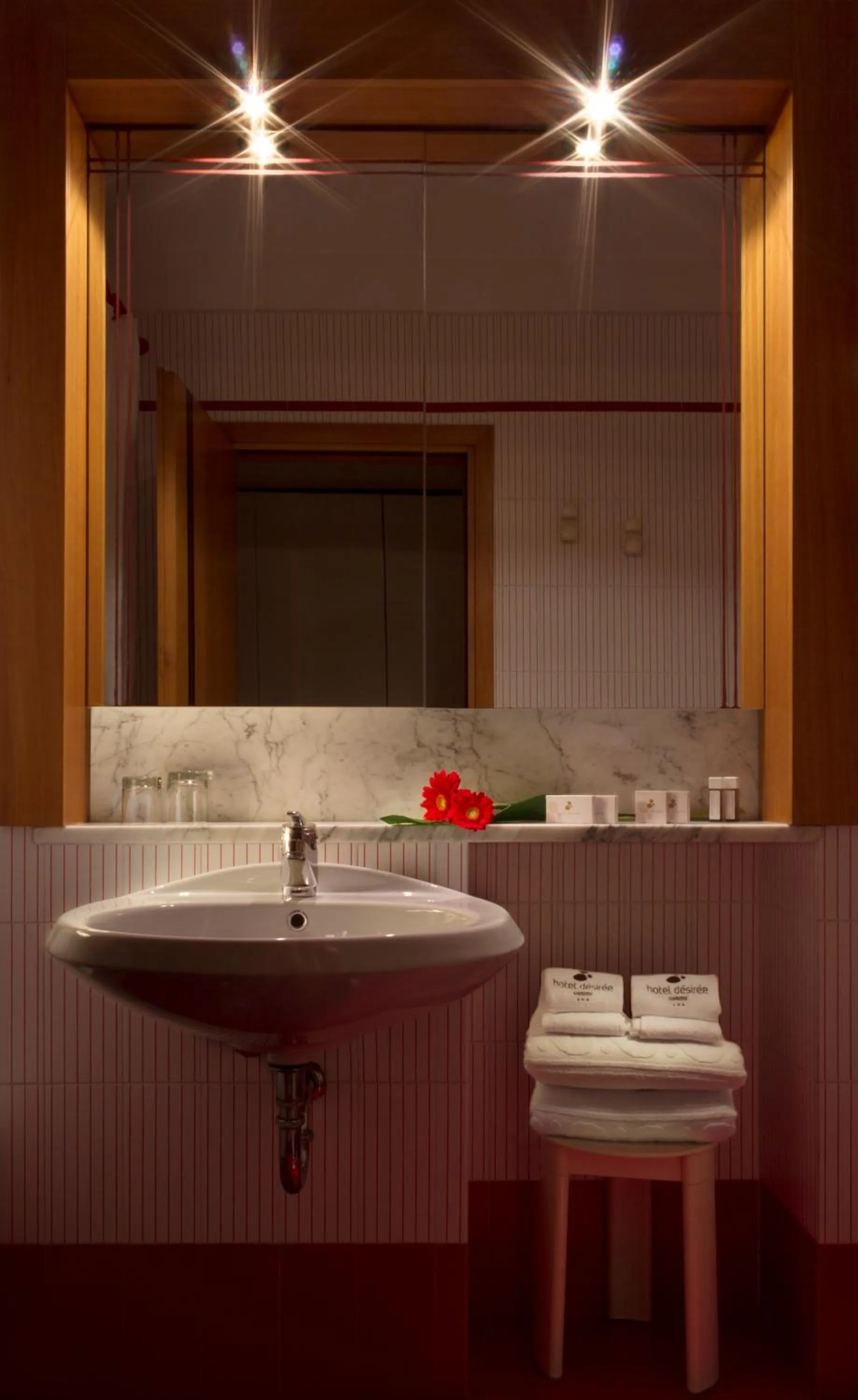 Bathroom in Hotel Désirée - Garda Lake Collection