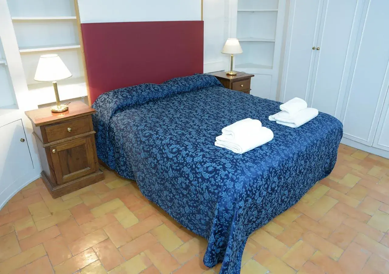 Junior Suite with Patio in Farnese 48 Junior Suite with Patio in Farnese 48