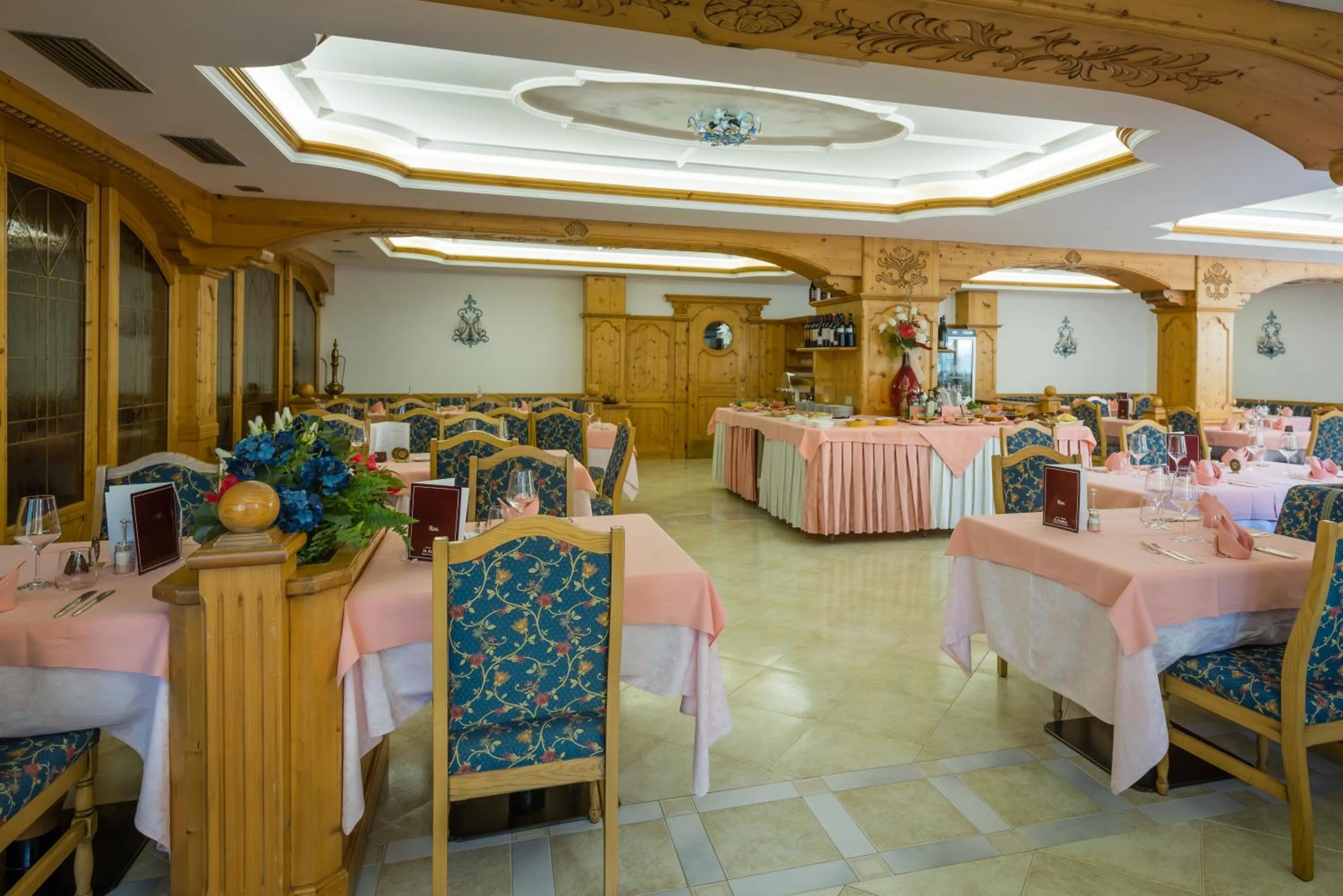 Dining area in Hotel St. Raphael